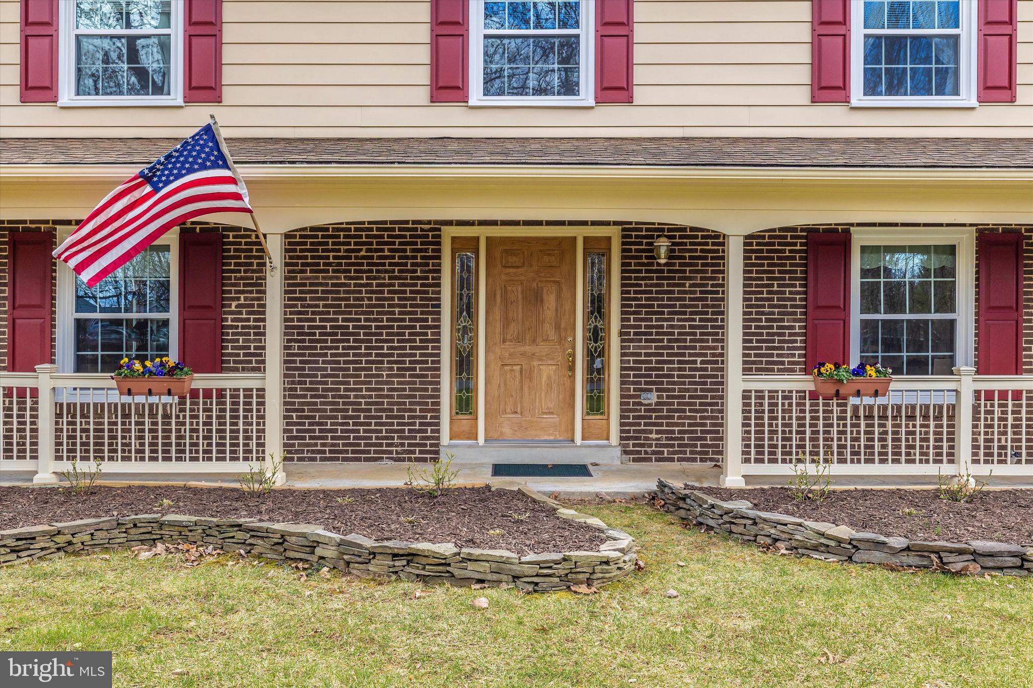 BURNT HICKORY - Residential