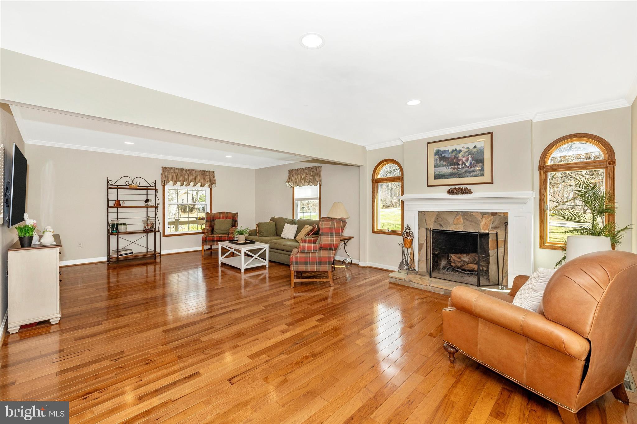 BURNT HICKORY - Residential