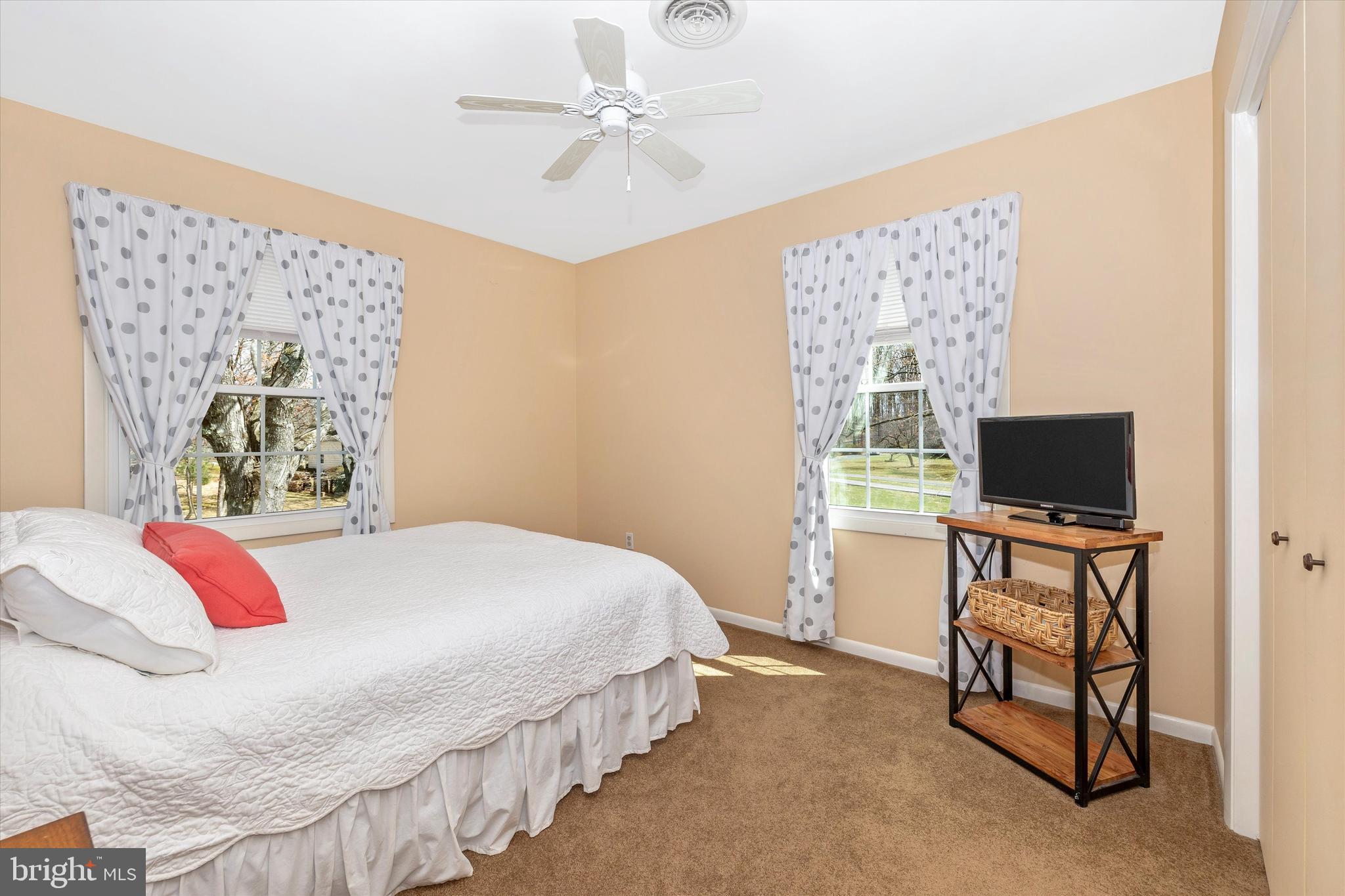 BURNT HICKORY - Residential