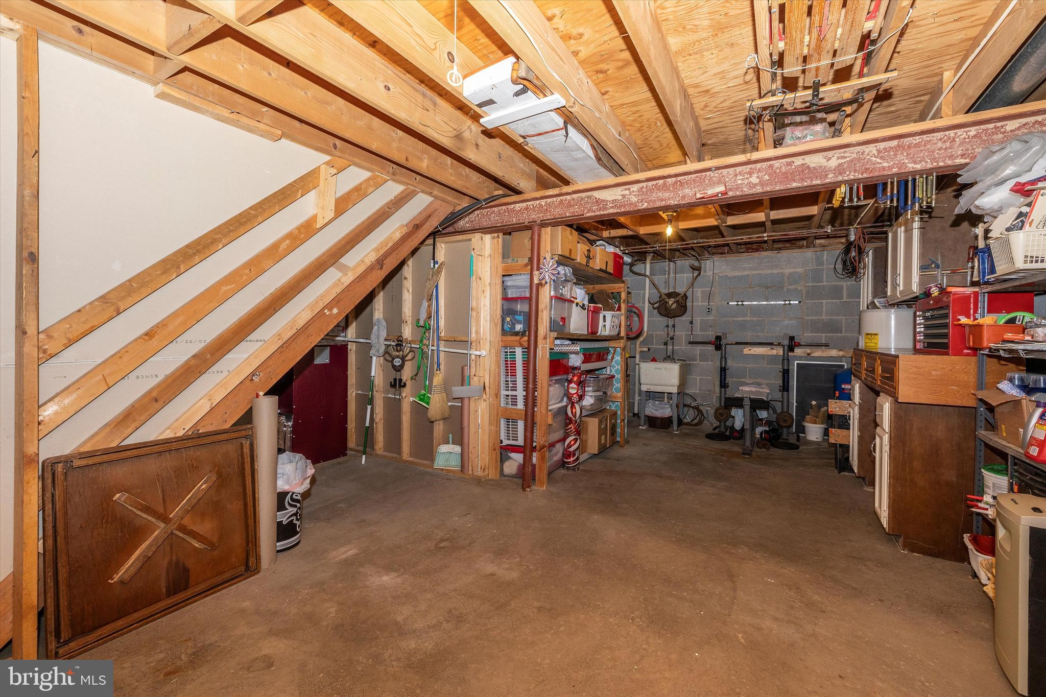 BURNT HICKORY - Residential