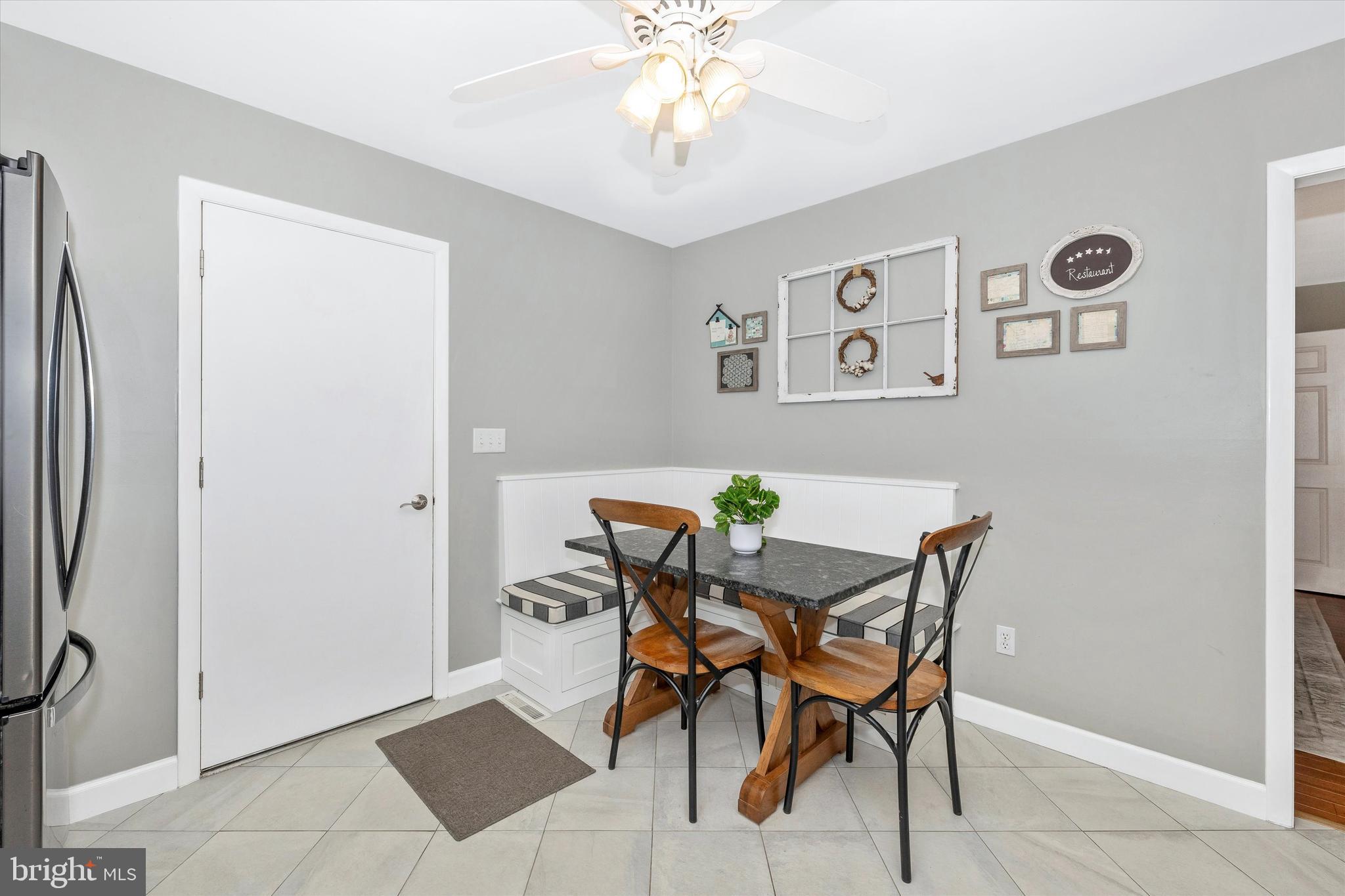 BURNT HICKORY - Residential