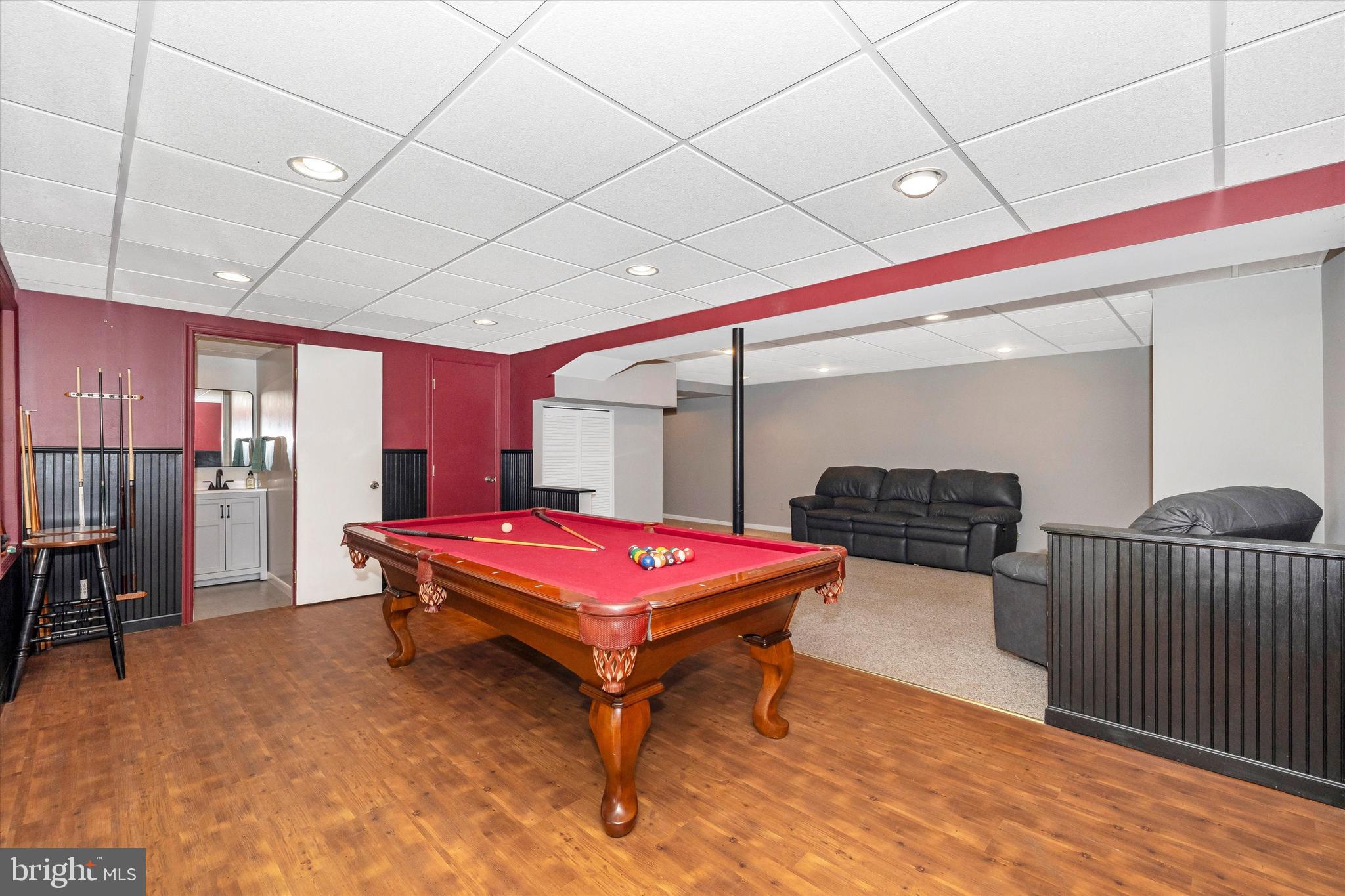 BURNT HICKORY - Residential