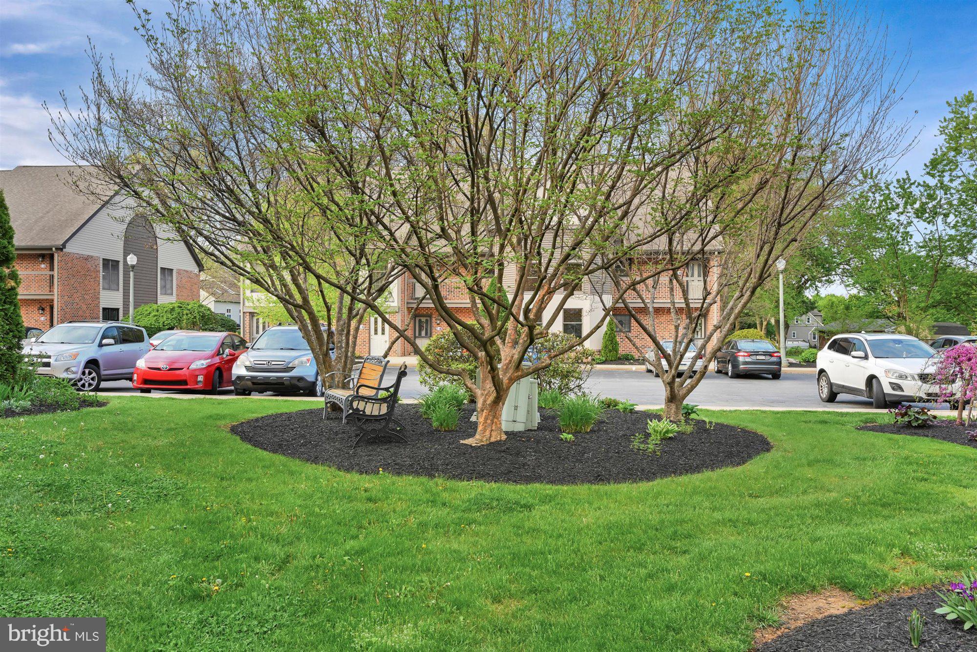WINDSOR GARDENS - Residential