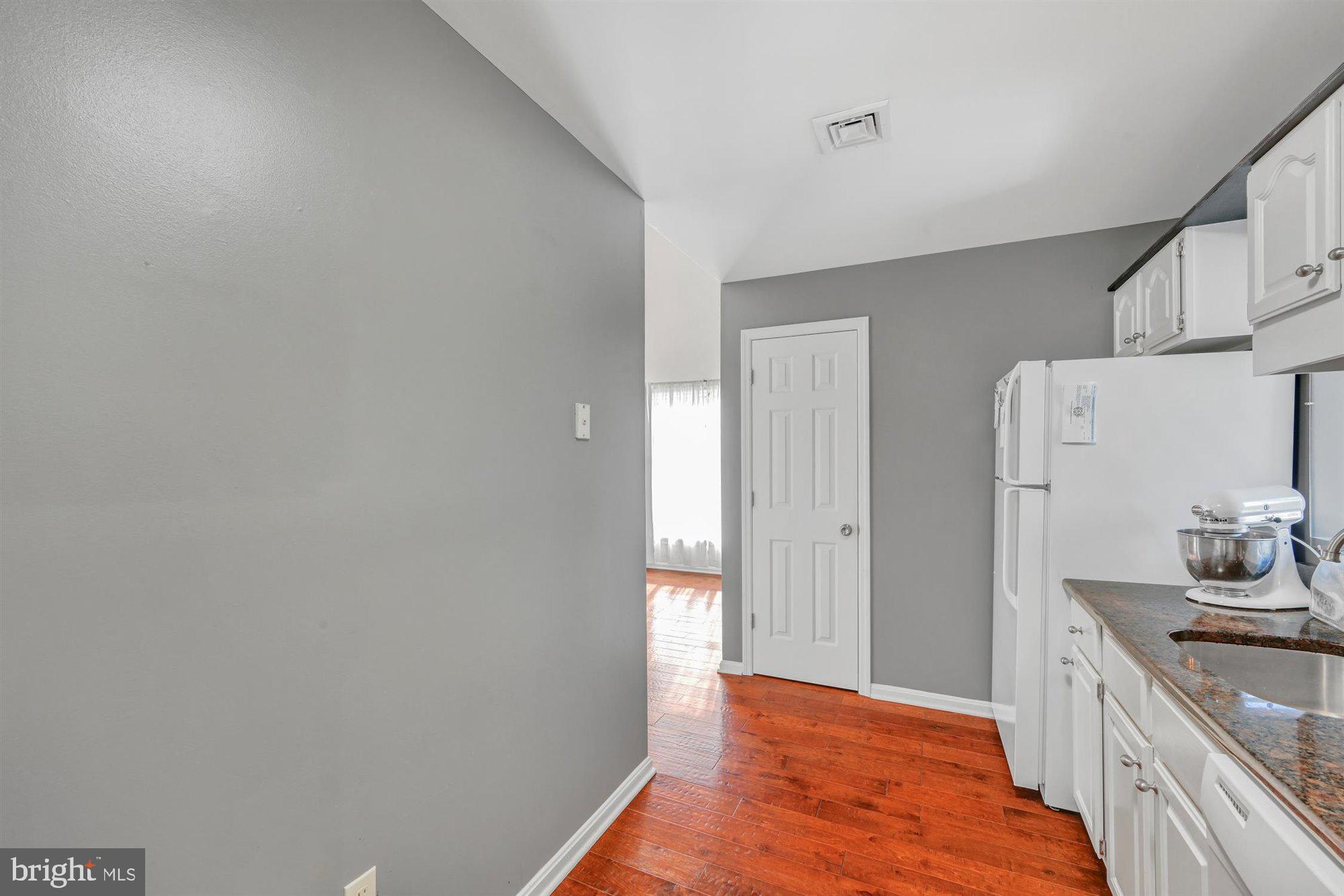 WINDSOR GARDENS - Residential