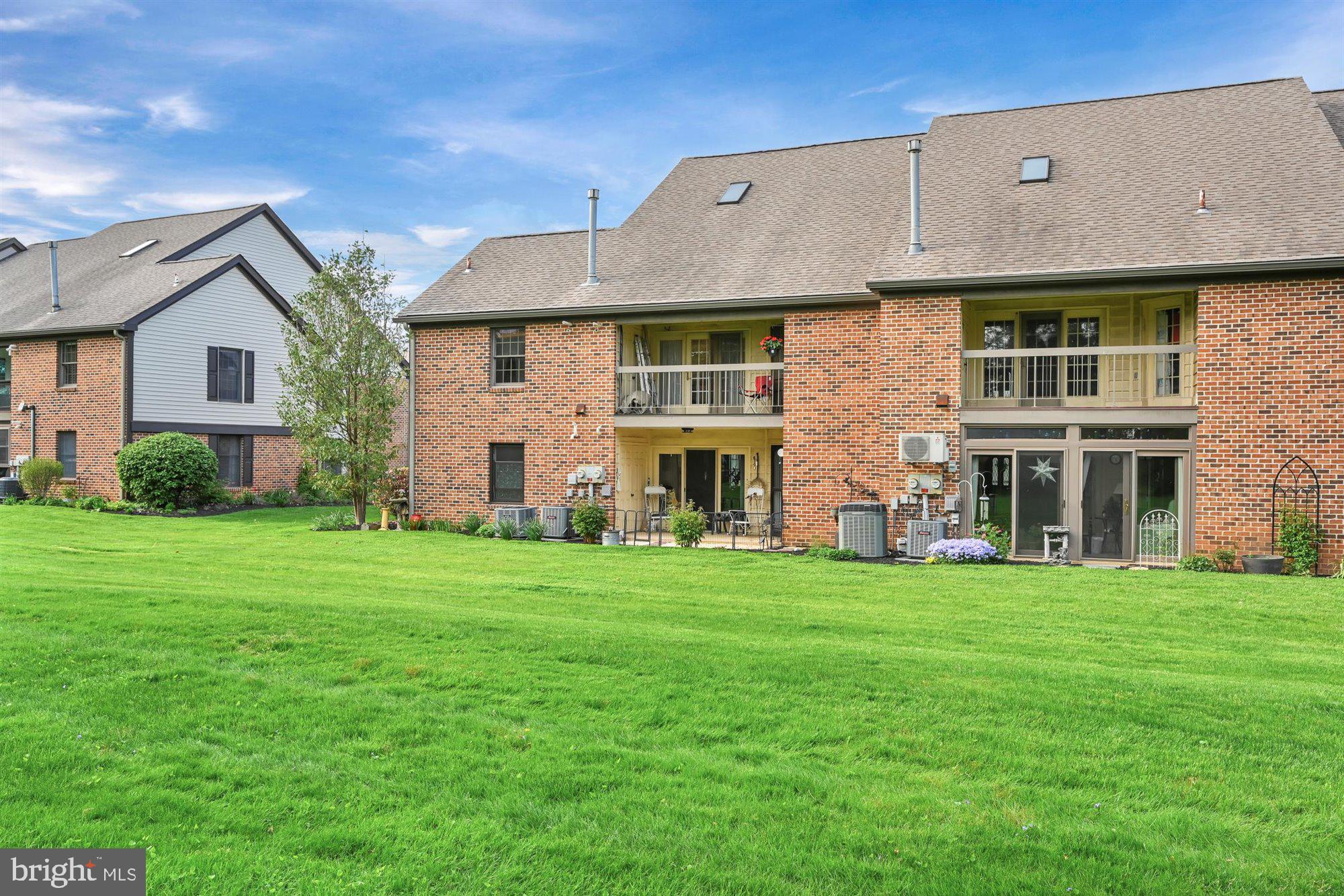 WINDSOR GARDENS - Residential