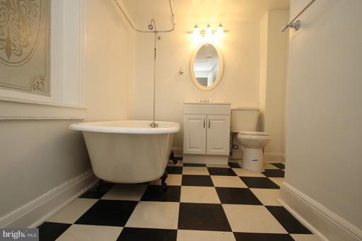 BUTCHER'S HILL - Residential Lease