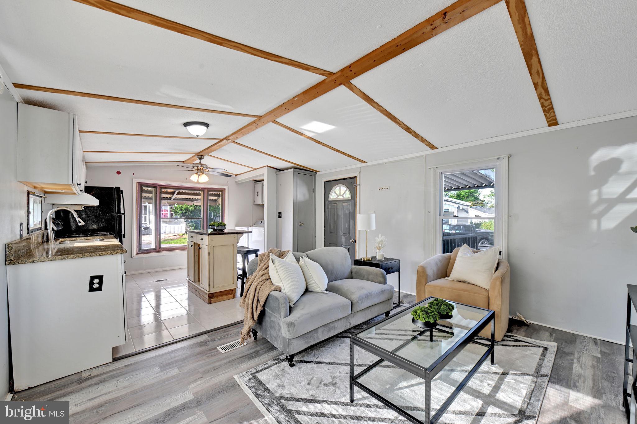 206 5TH STREET