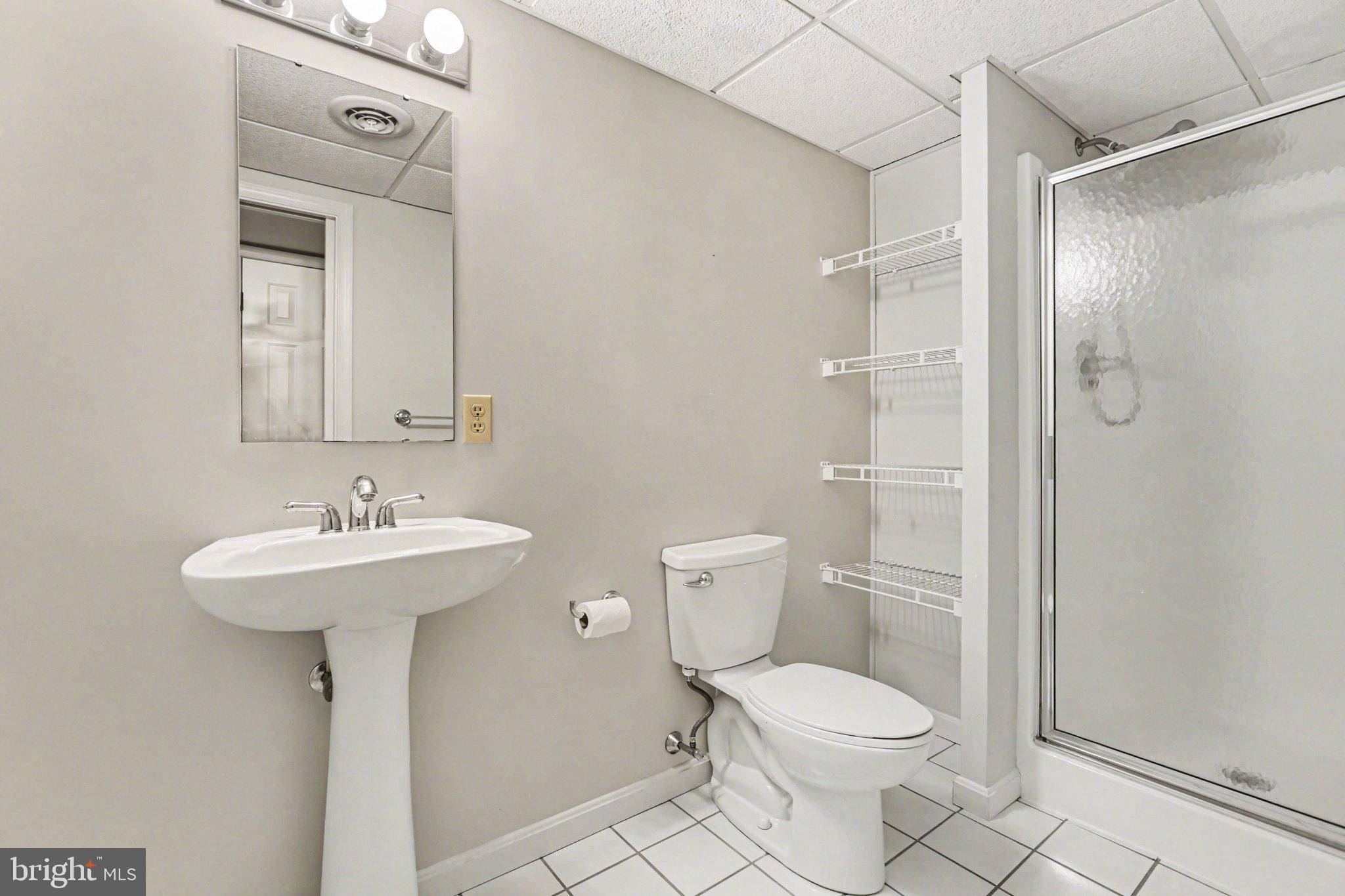 MOUNTAINDALE - Residential