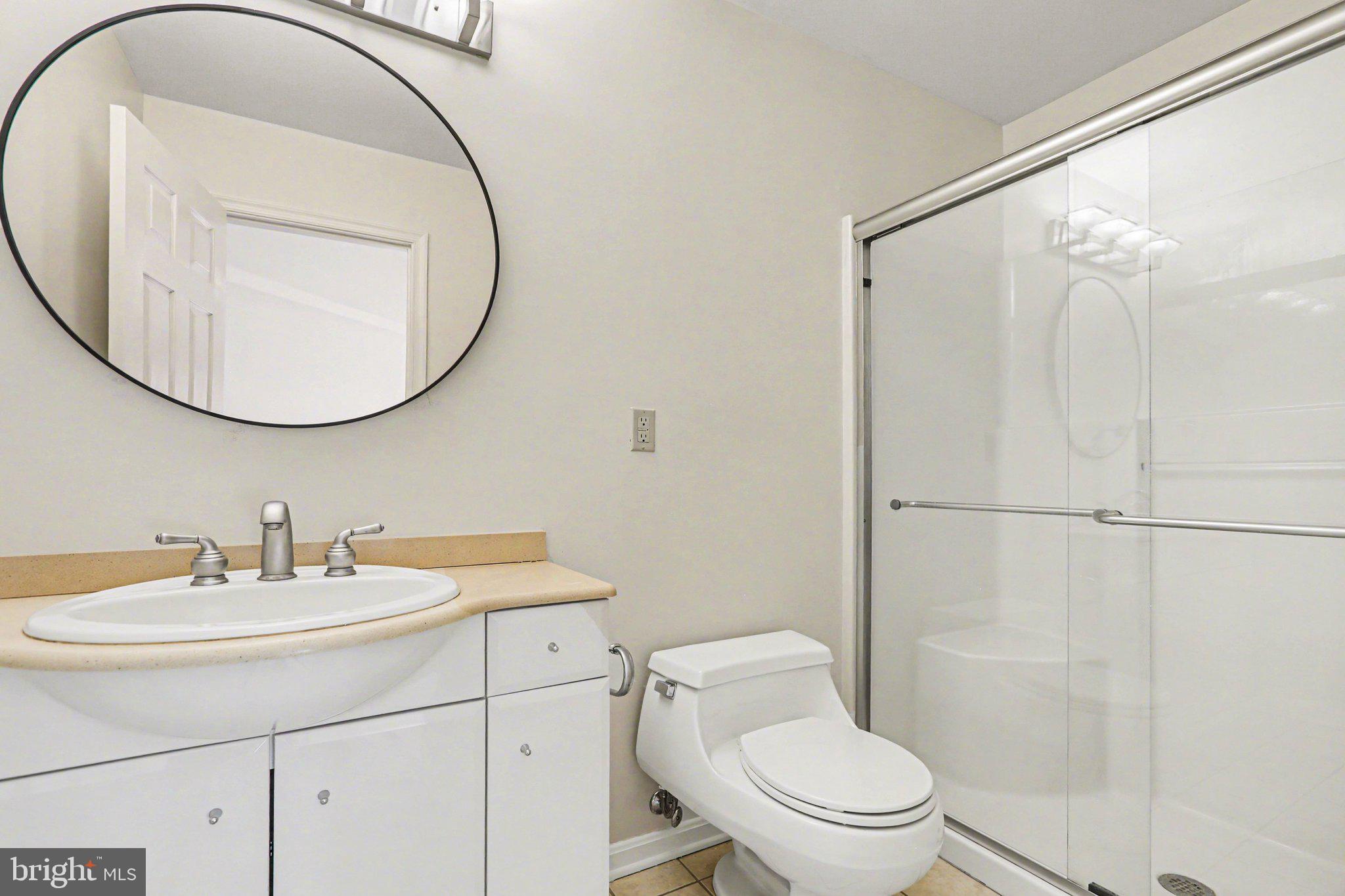 MOUNTAINDALE - Residential