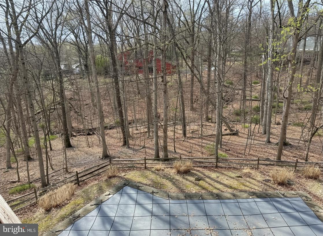 MOUNTAINDALE - Residential