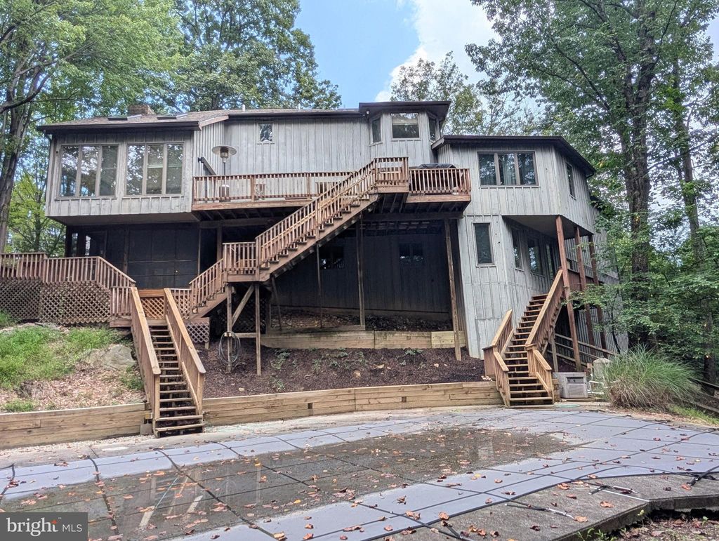 Photo of 4712 Great Oak Lane, HARRISBURG, PA 17110 (MLS # PADA2056666)