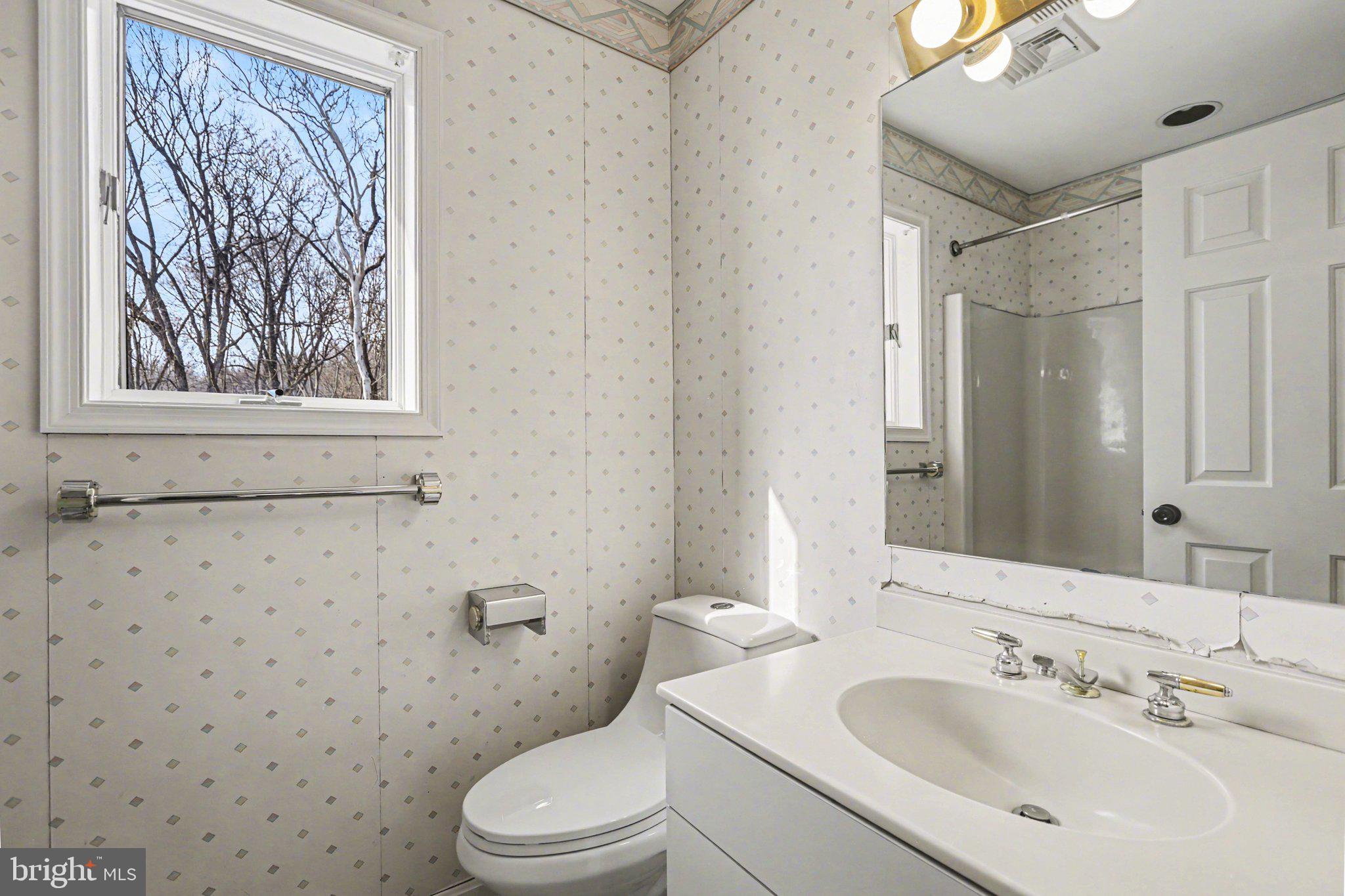 MOUNTAINDALE - Residential