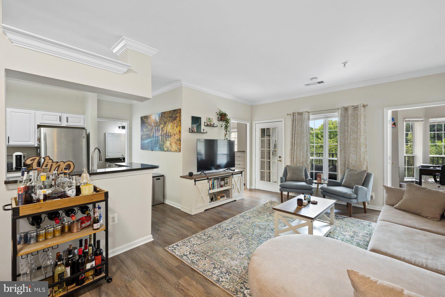 4550 STRUTFIELD LANE 2111