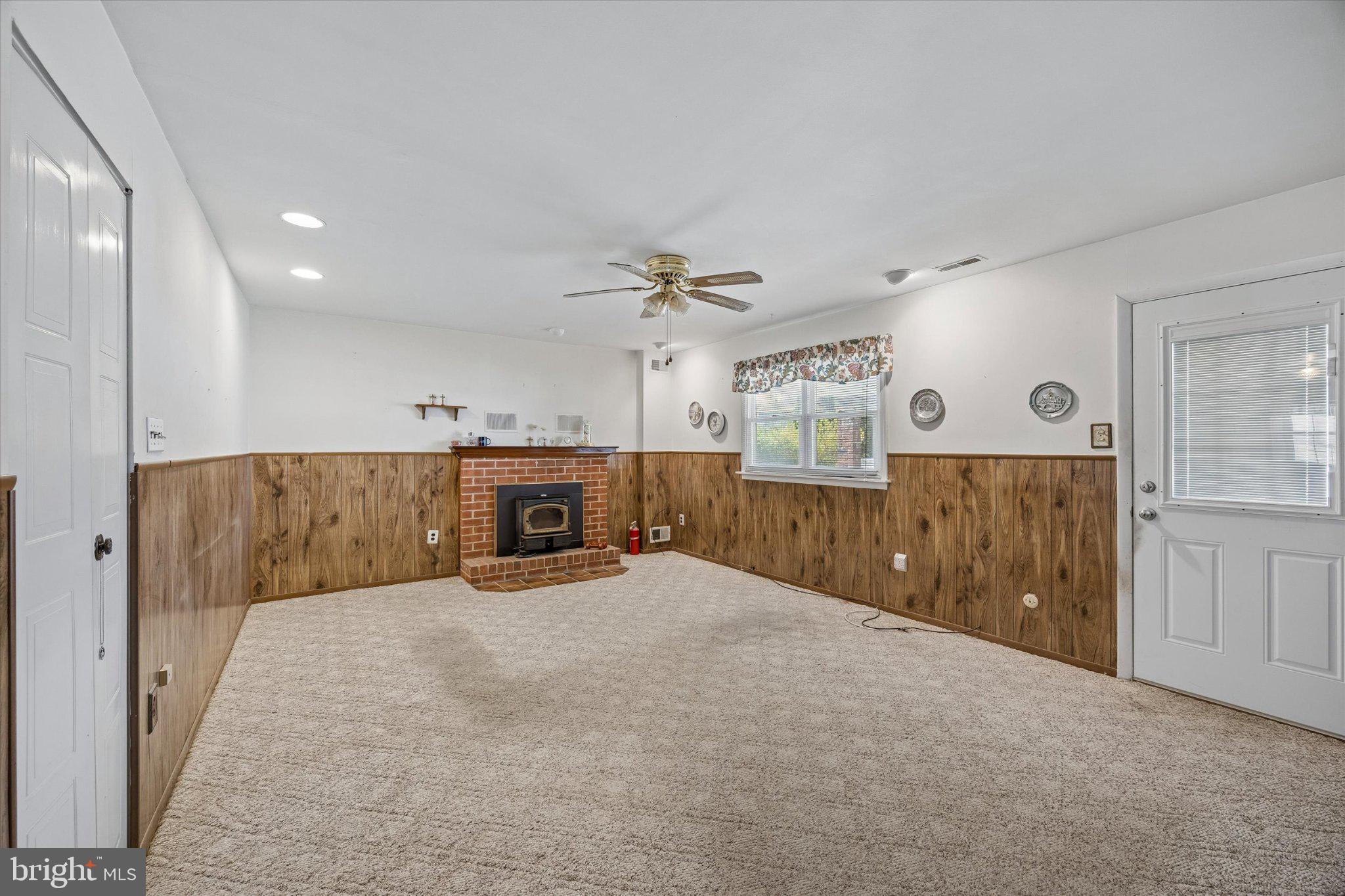 NESHAMINY VALLEY - Residential