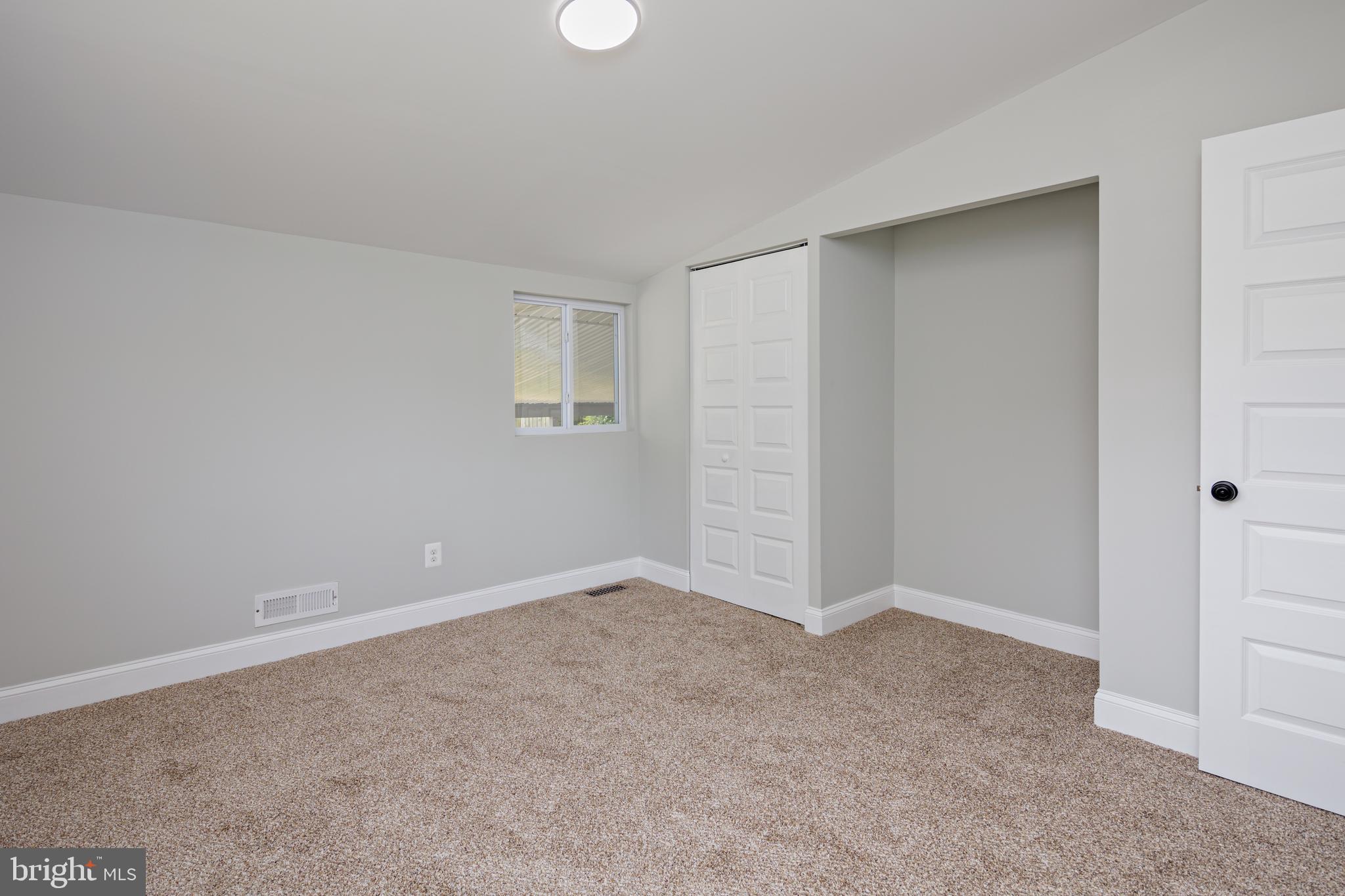 BELLE FARM ESTATES - Residential