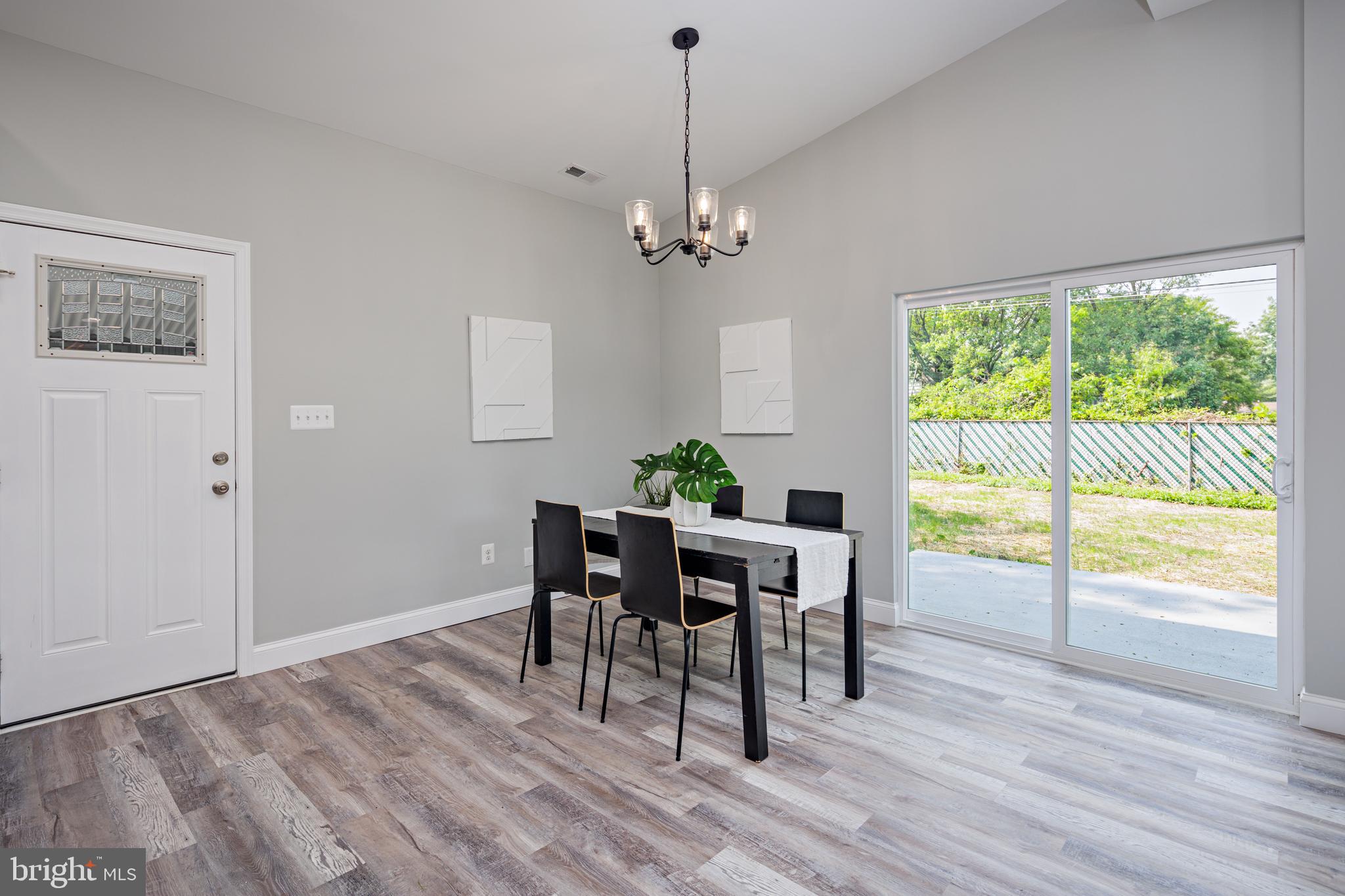 BELLE FARM ESTATES - Residential