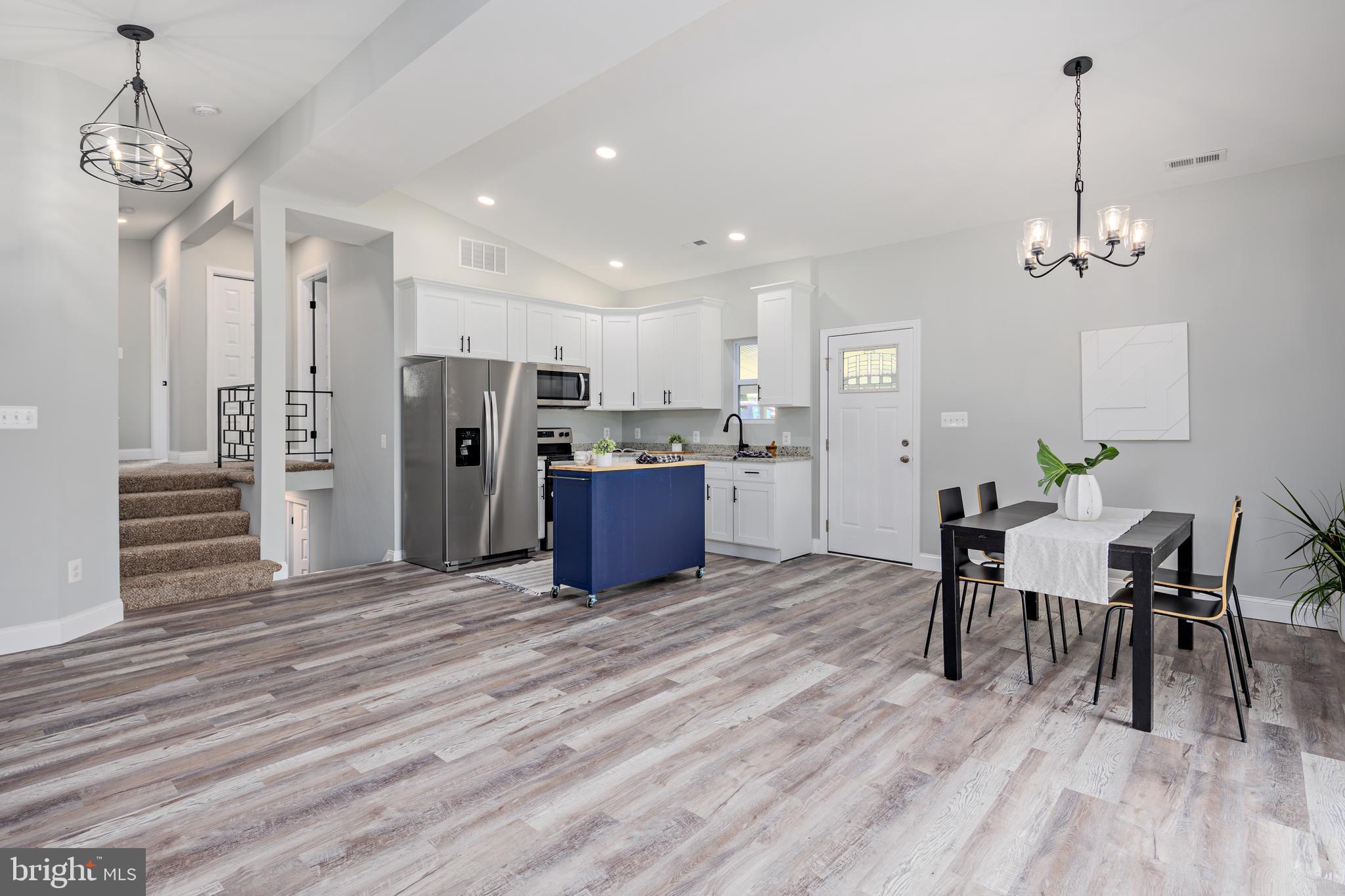 BELLE FARM ESTATES - Residential