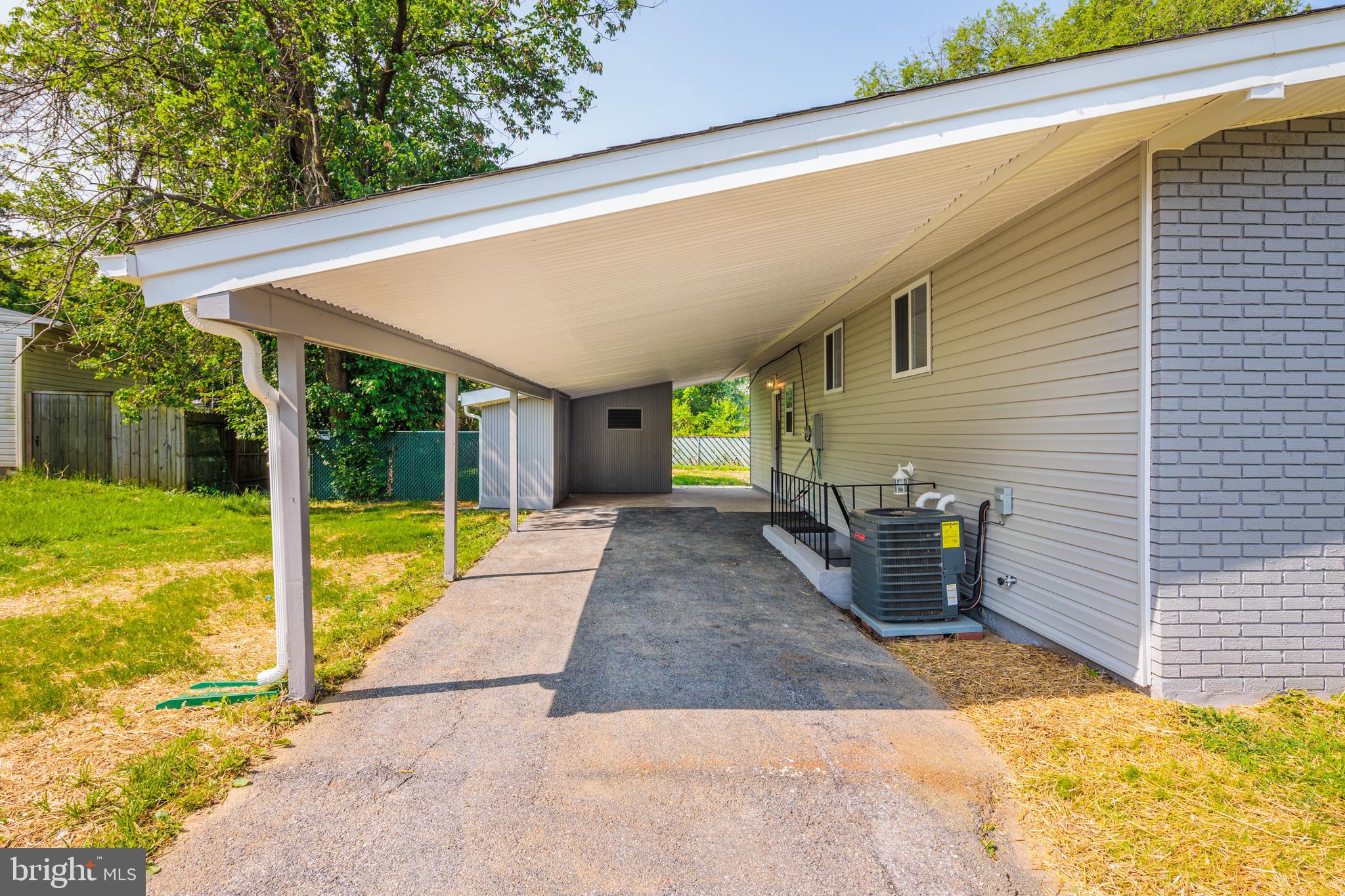 BELLE FARM ESTATES - Residential