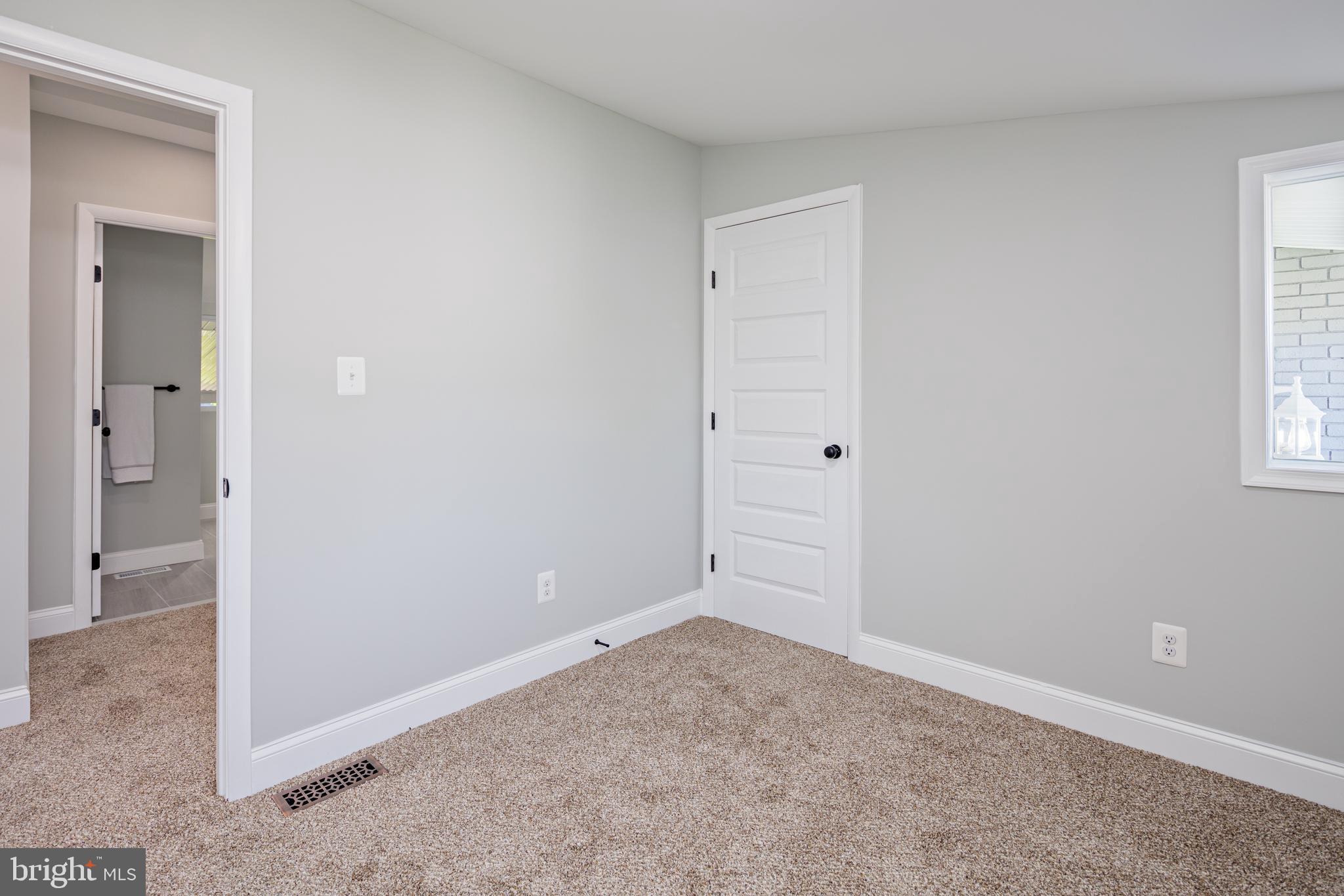 BELLE FARM ESTATES - Residential