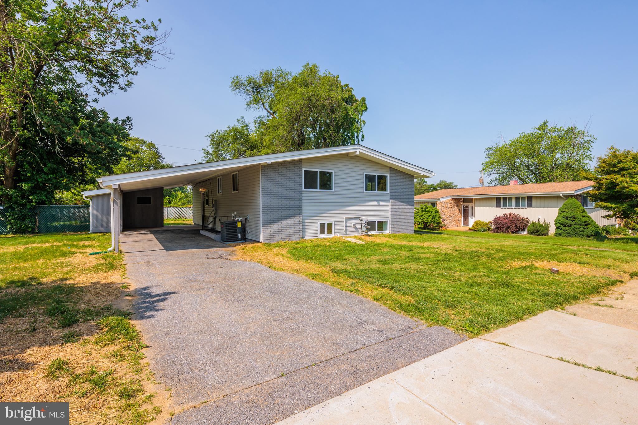 BELLE FARM ESTATES - Residential