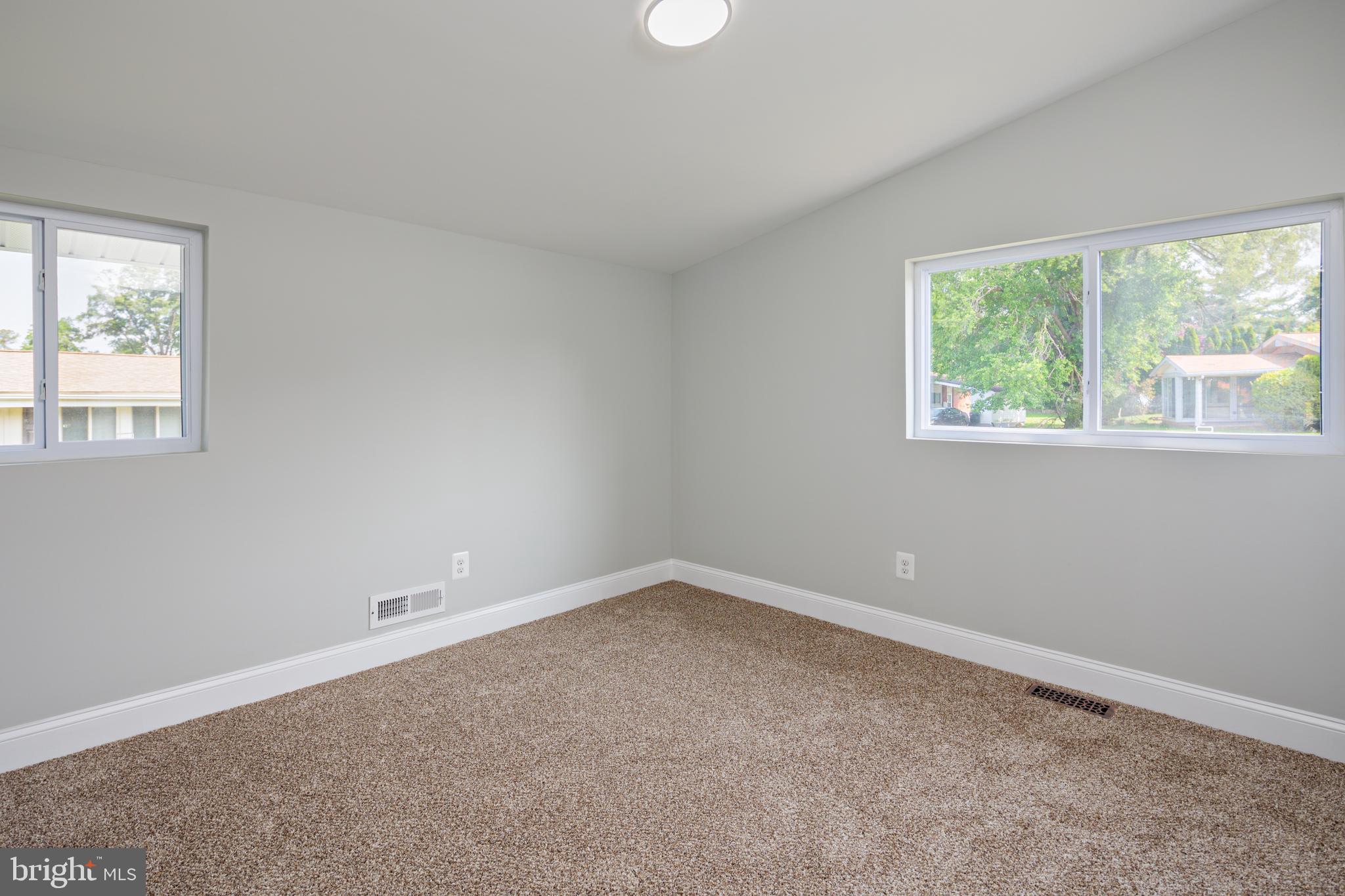 BELLE FARM ESTATES - Residential