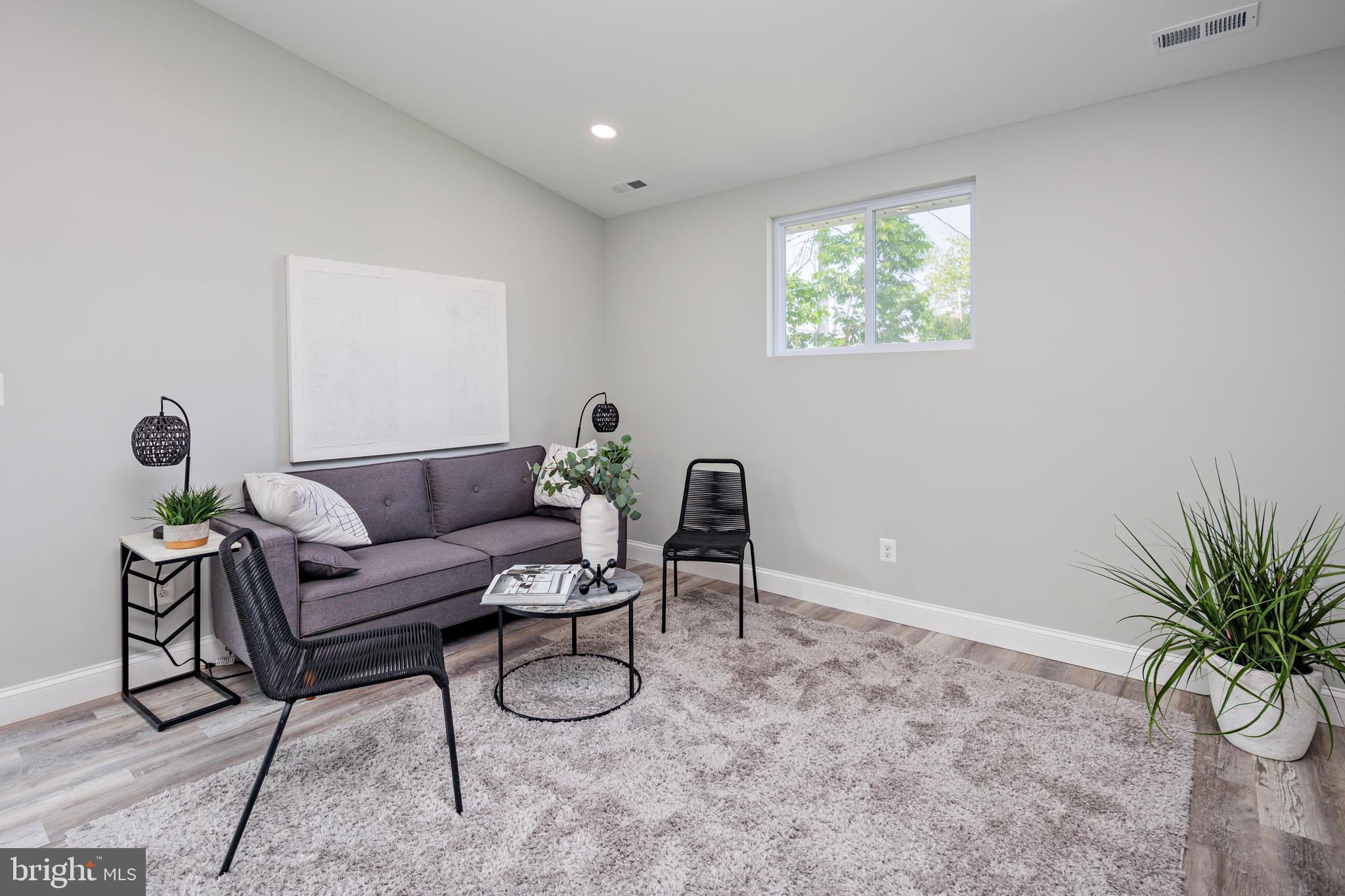 BELLE FARM ESTATES - Residential