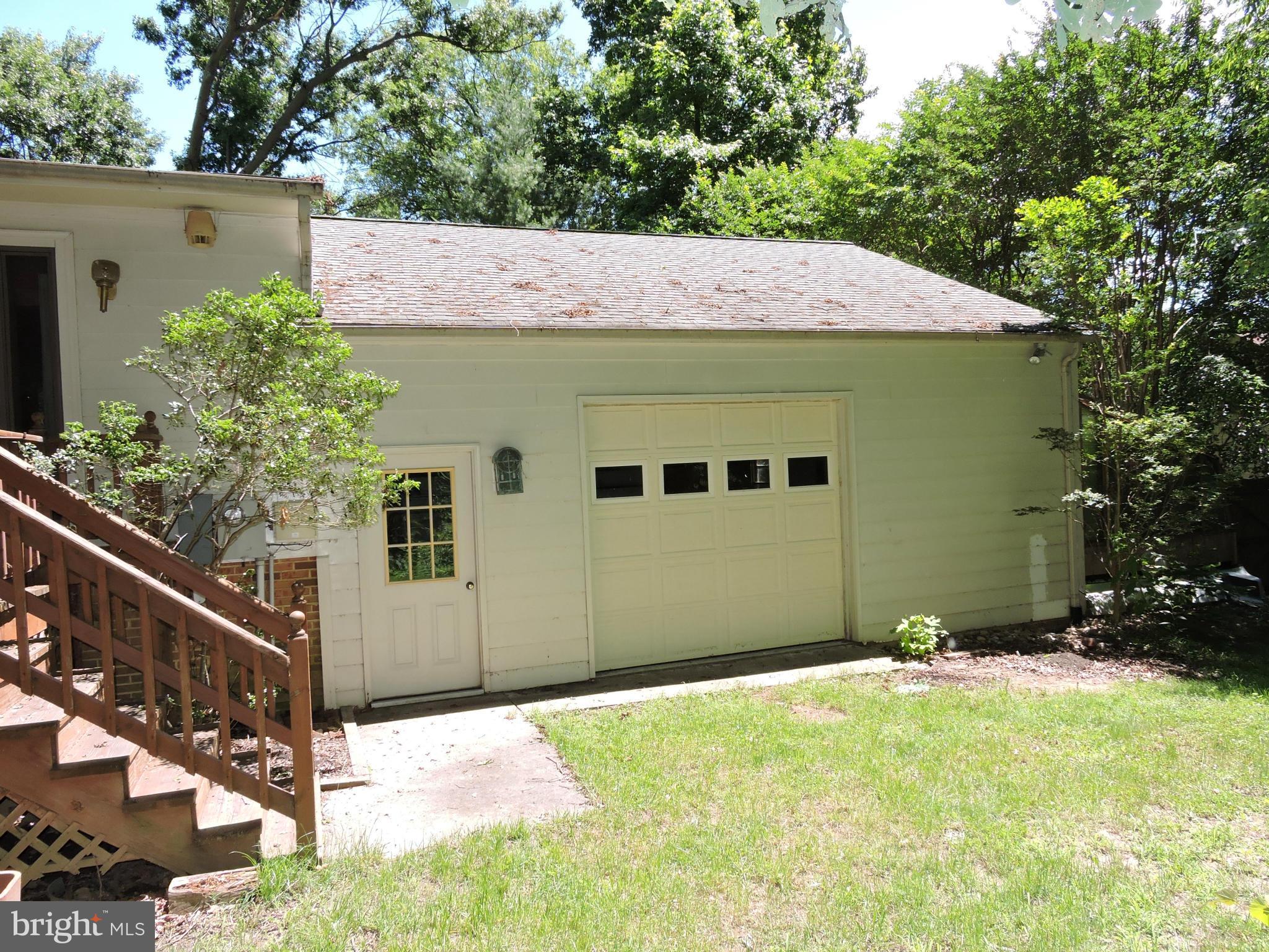 BRAEHEAD WOODS - Residential