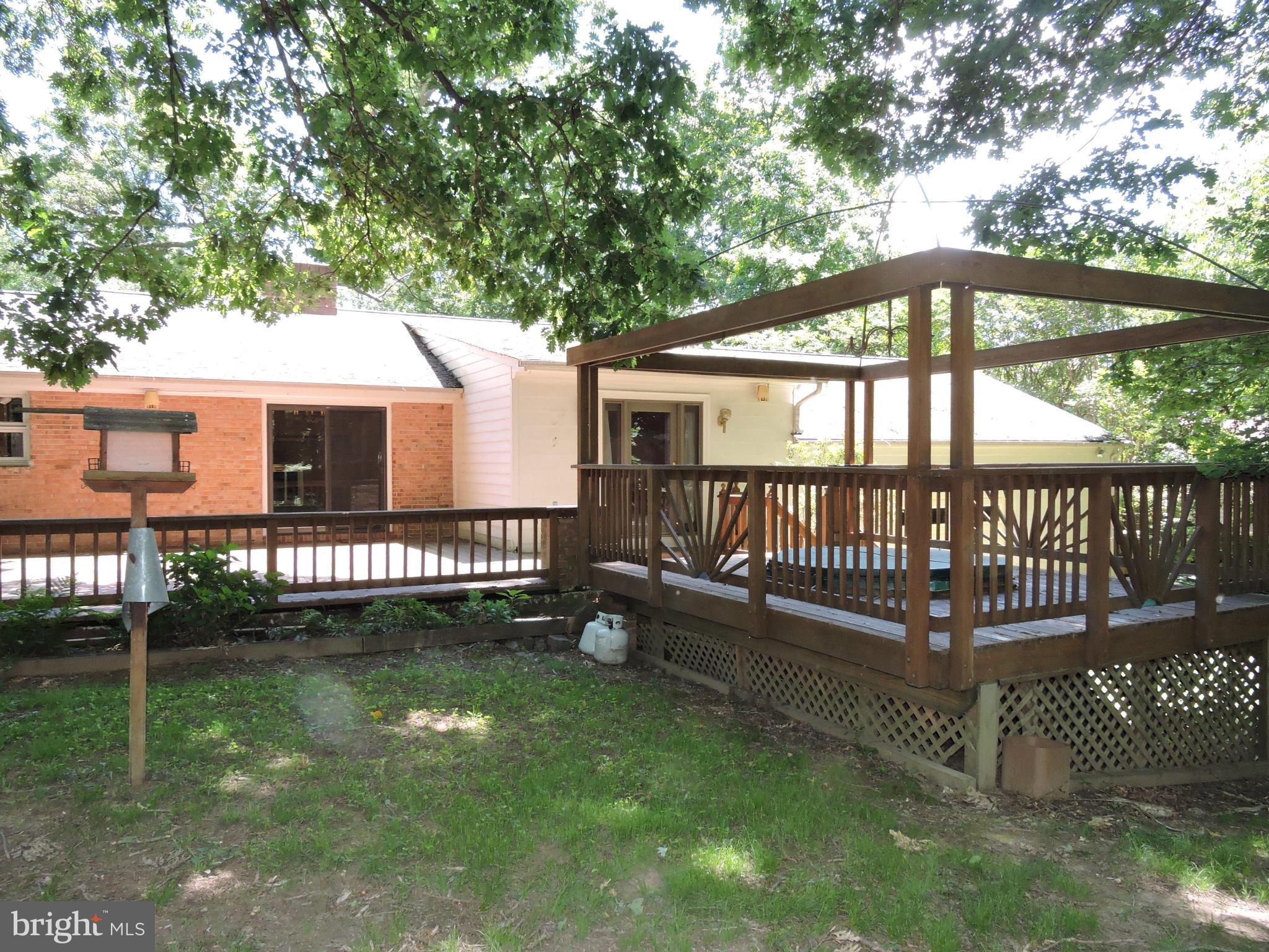 BRAEHEAD WOODS - Residential