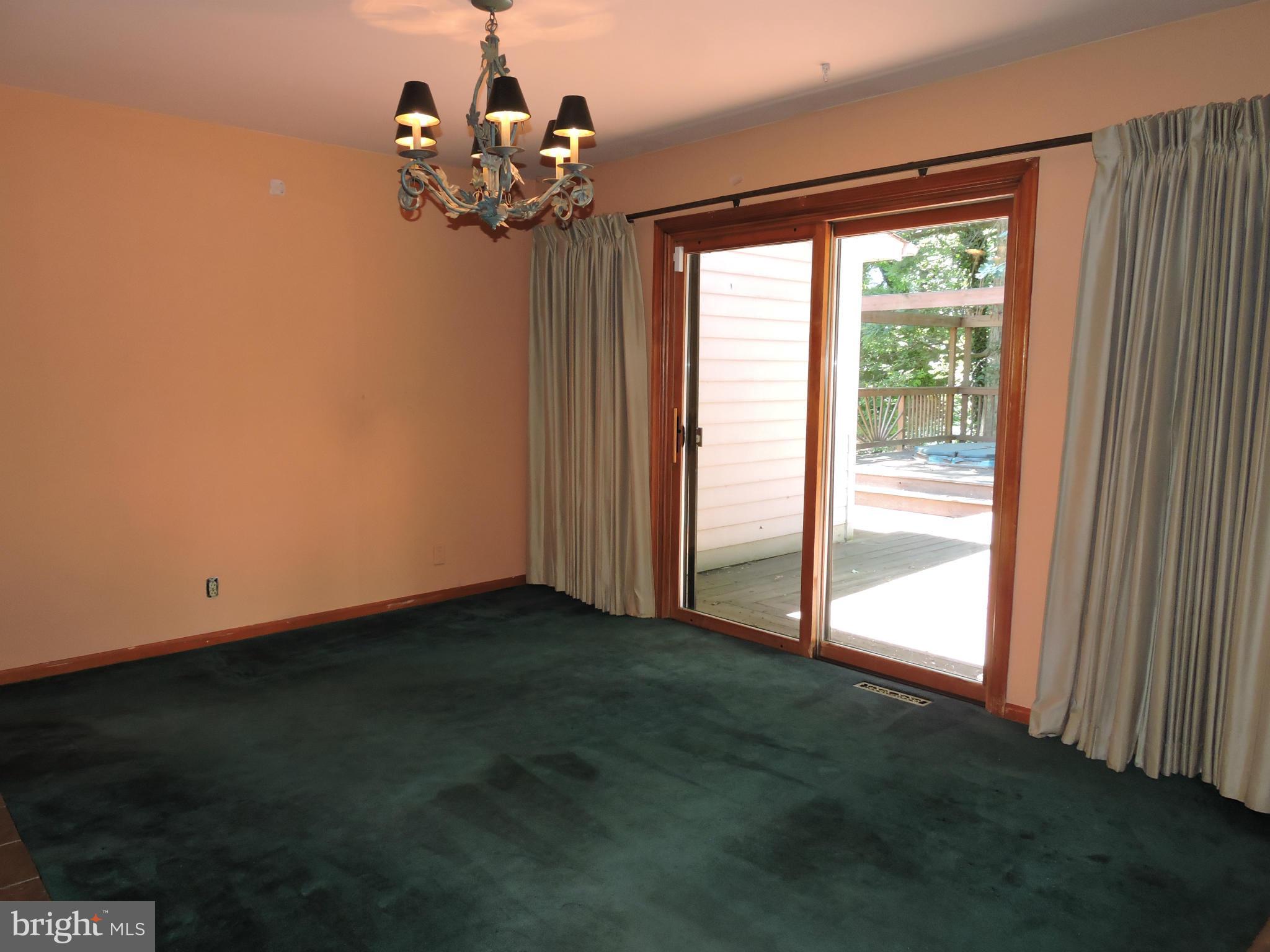 BRAEHEAD WOODS - Residential