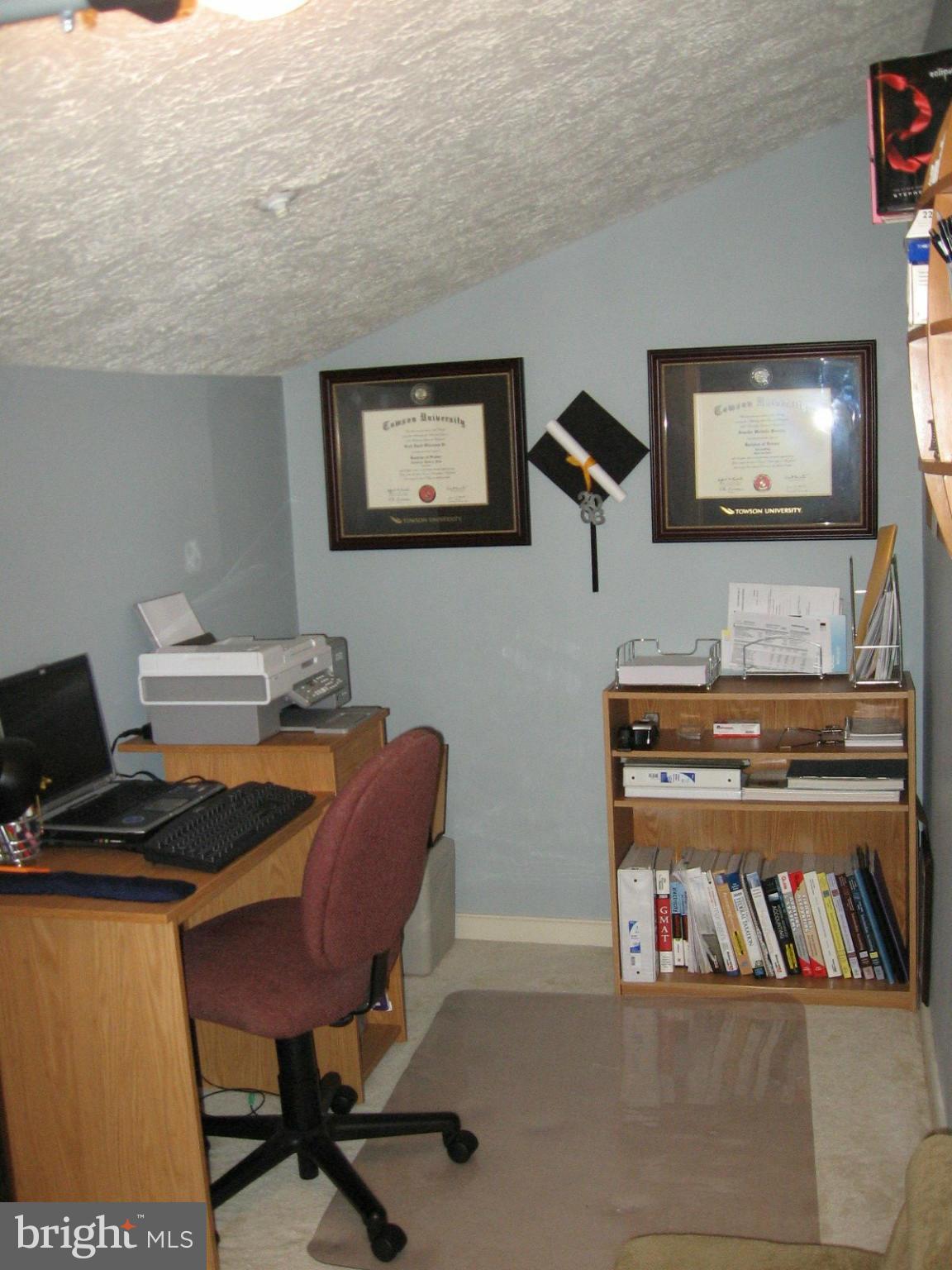 COUNTRY WALK - Residential Lease