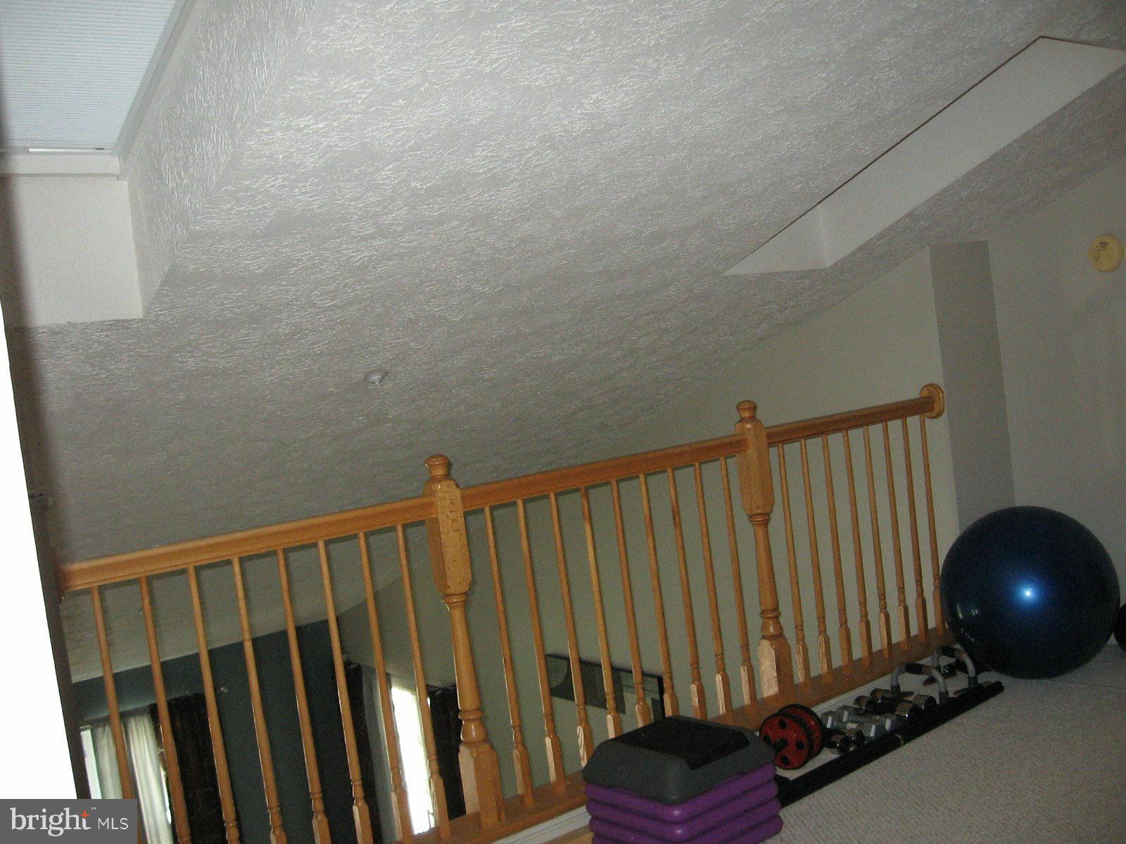 COUNTRY WALK - Residential Lease