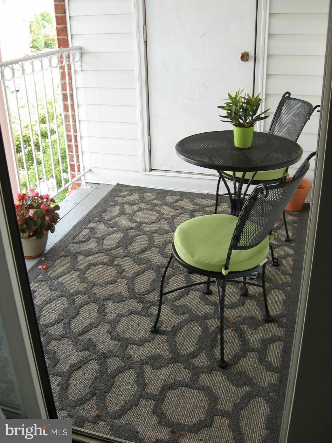 COUNTRY WALK - Residential Lease