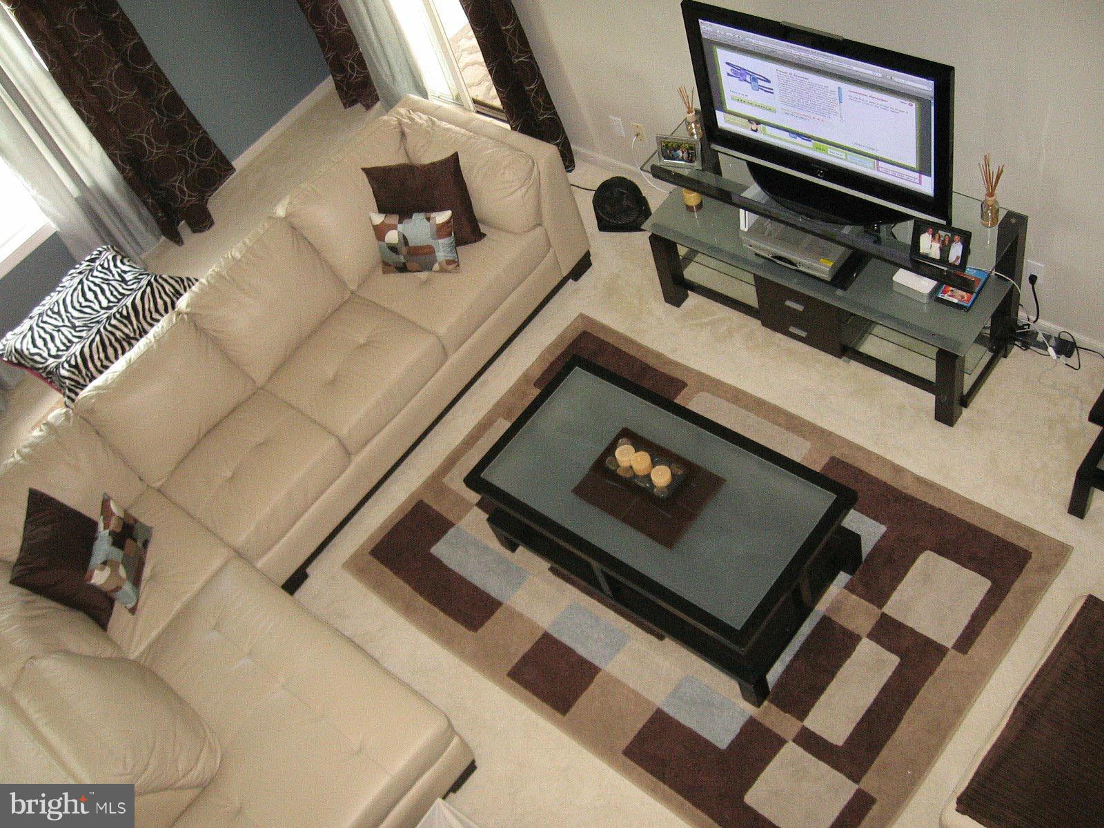 COUNTRY WALK - Residential Lease