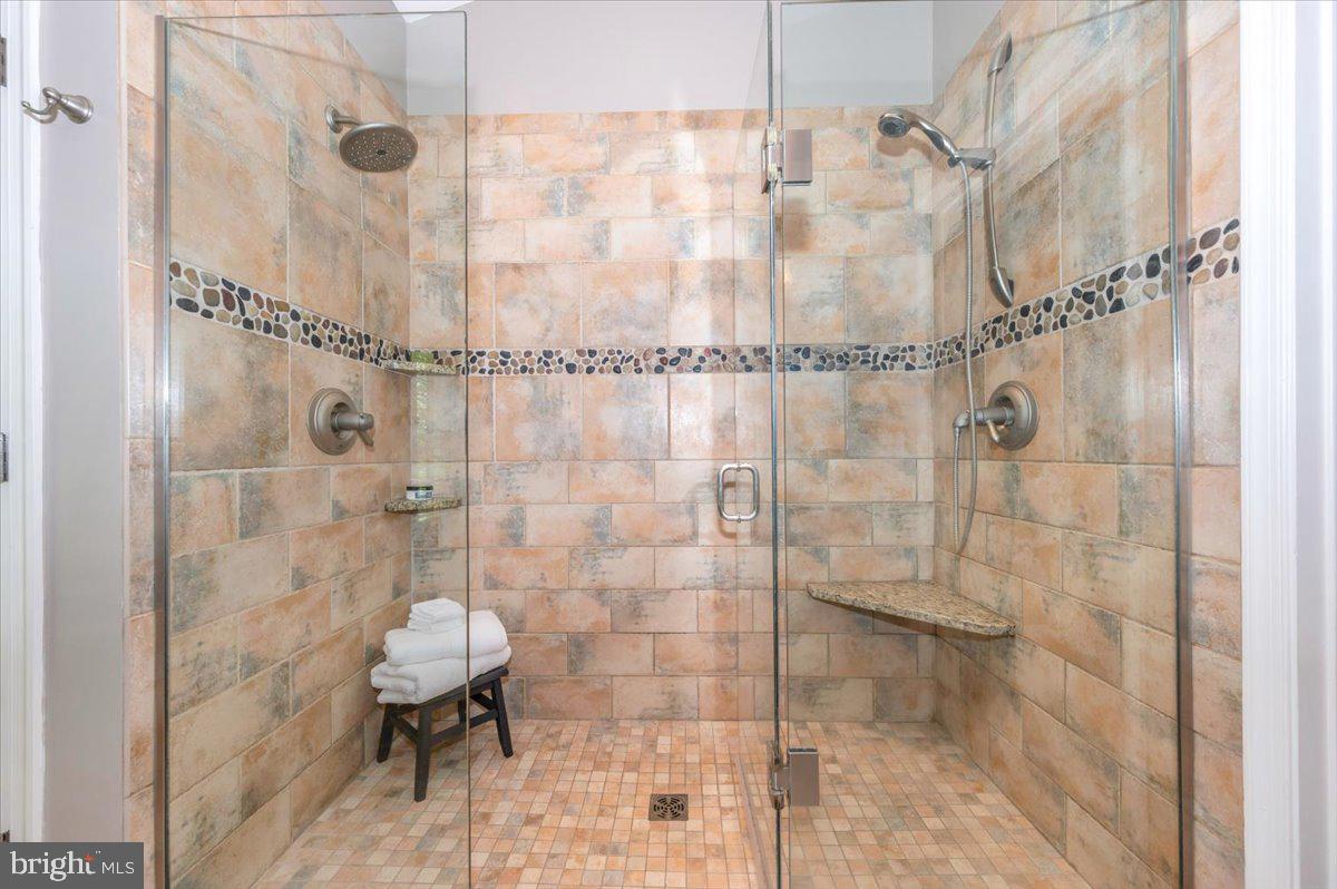 WILLOW RIDGE - Residential