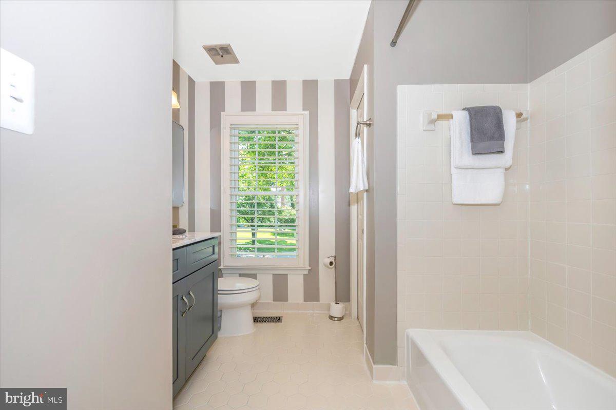 WILLOW RIDGE - Residential