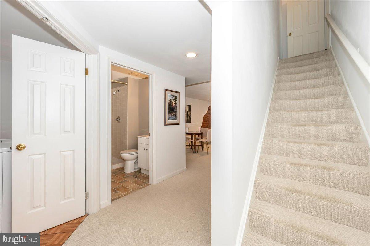 WILLOW RIDGE - Residential