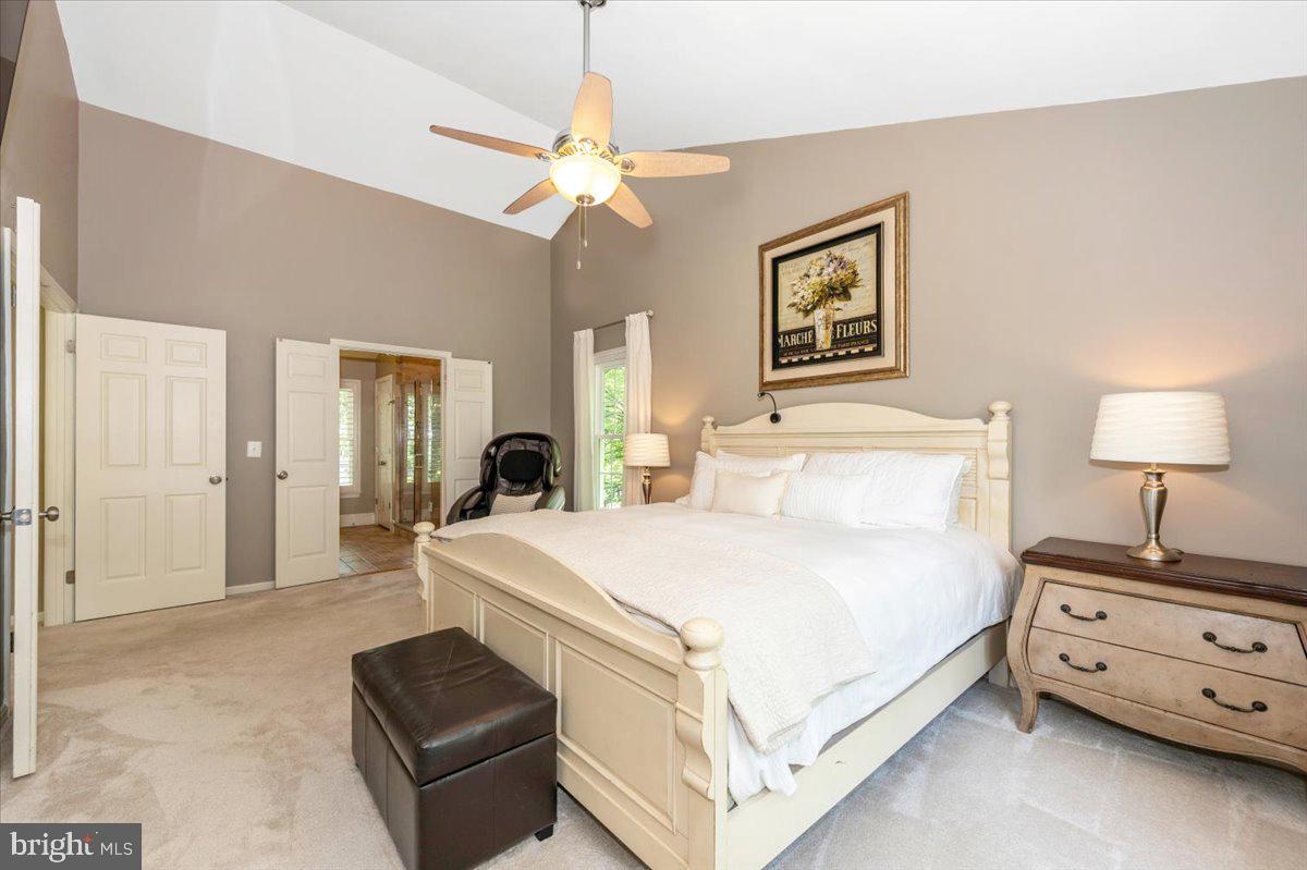 WILLOW RIDGE - Residential