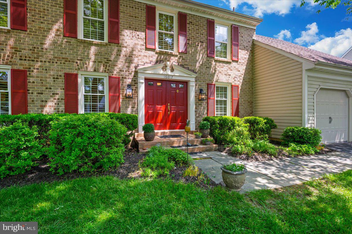 16017 DAVEN PINE COURT