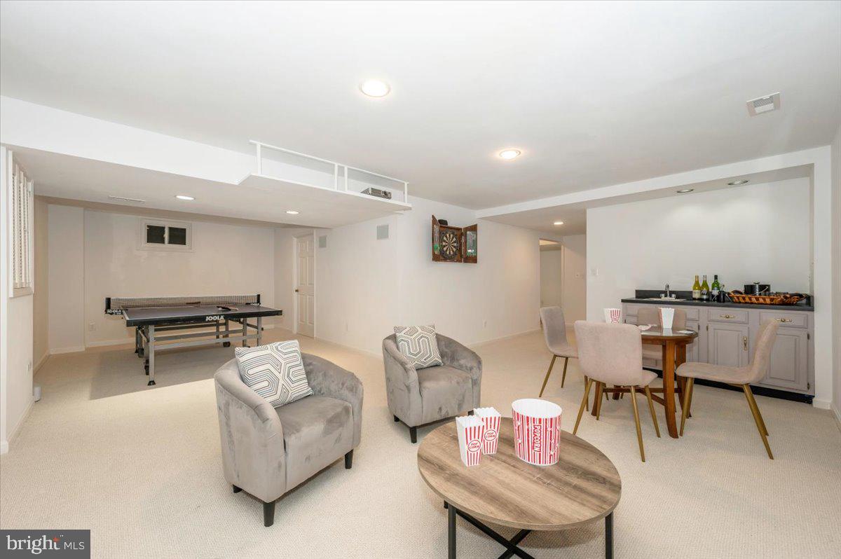 WILLOW RIDGE - Residential