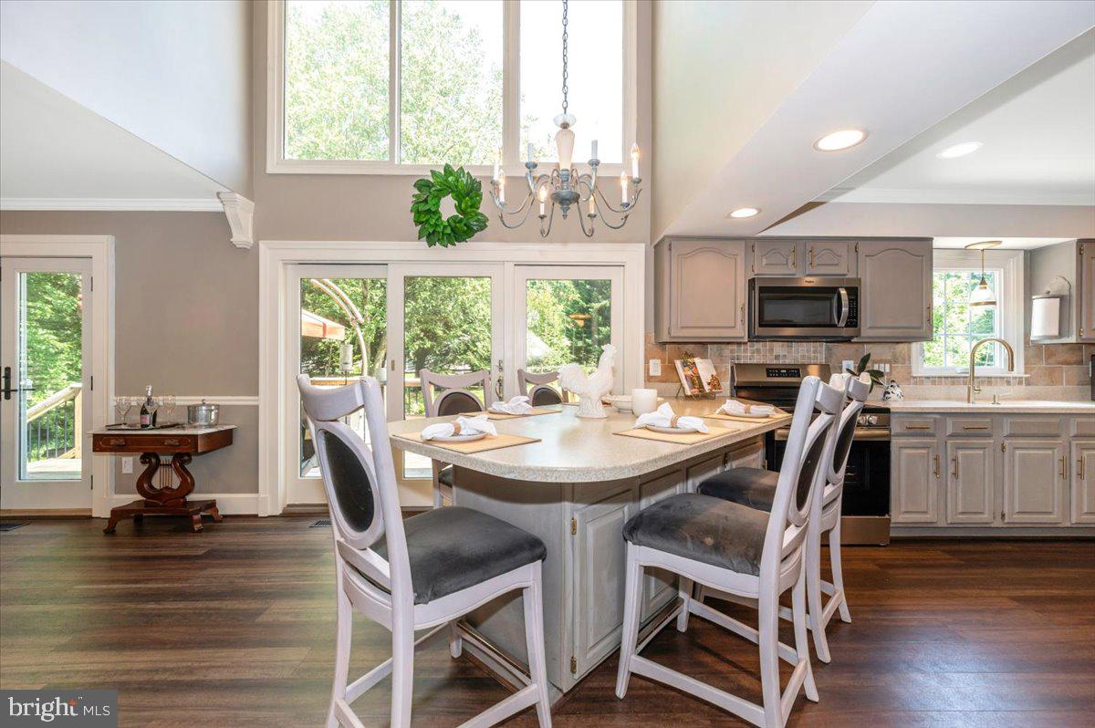 WILLOW RIDGE - Residential