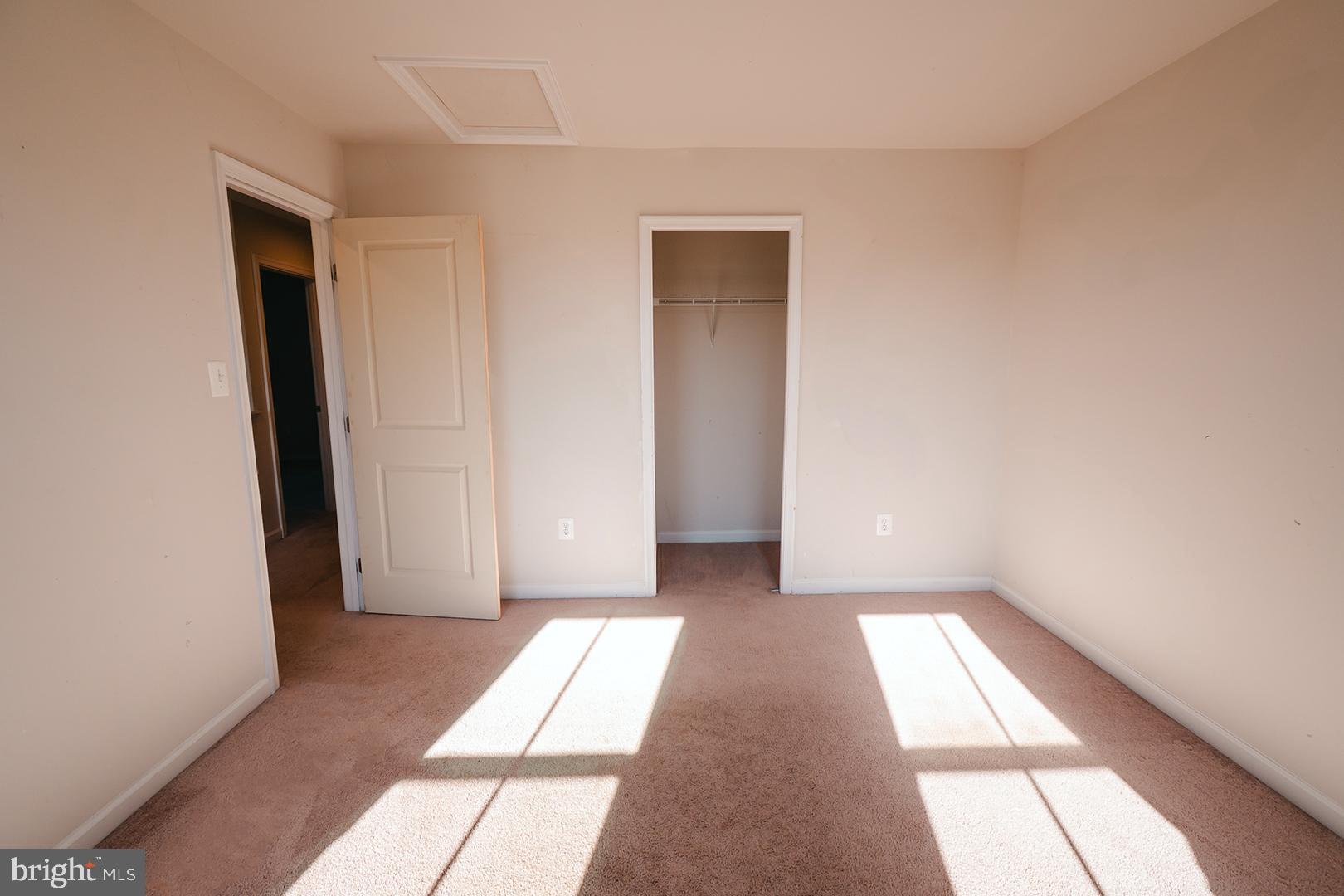 THE VILLAGE AT MIDDLETOWN - Residential