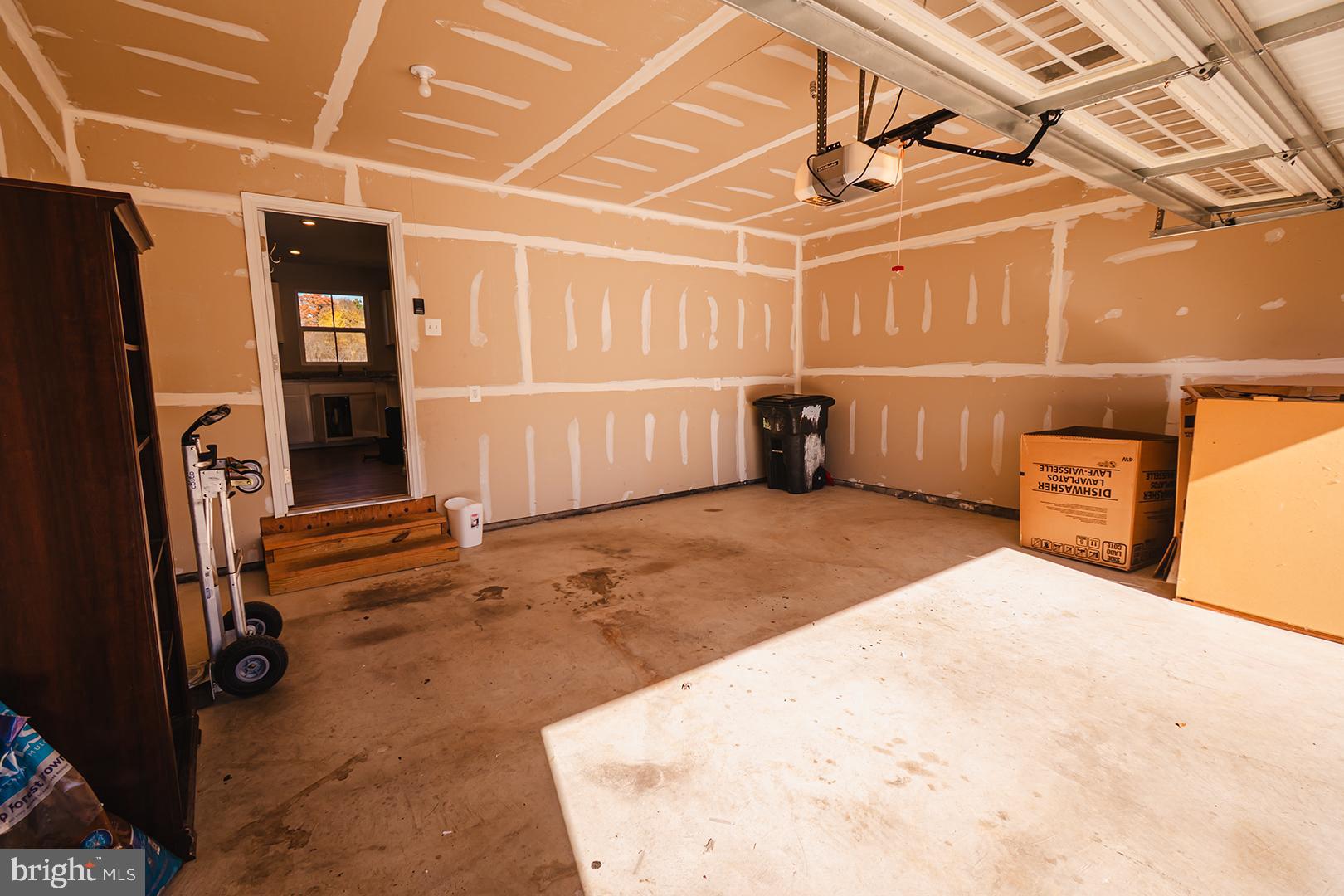 THE VILLAGE AT MIDDLETOWN - Residential