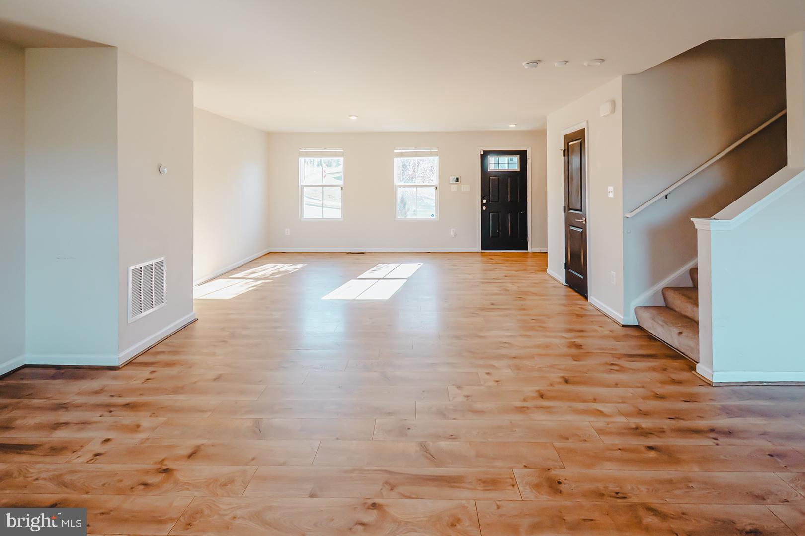 THE VILLAGE AT MIDDLETOWN - Residential