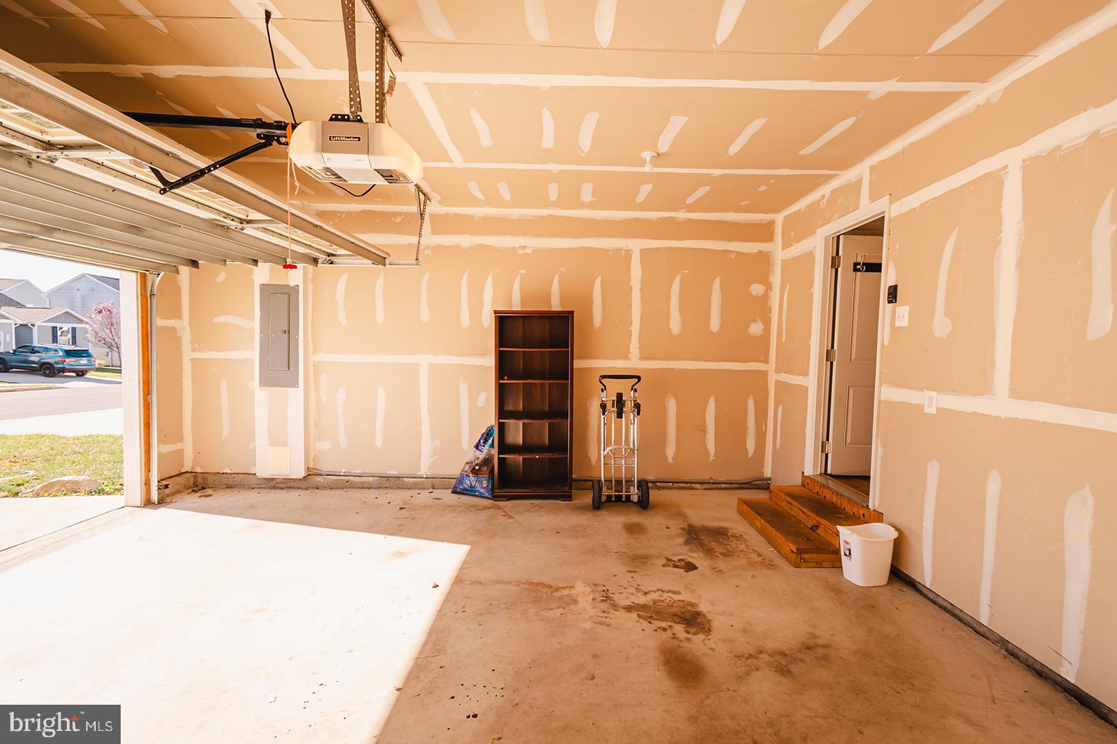 THE VILLAGE AT MIDDLETOWN - Residential