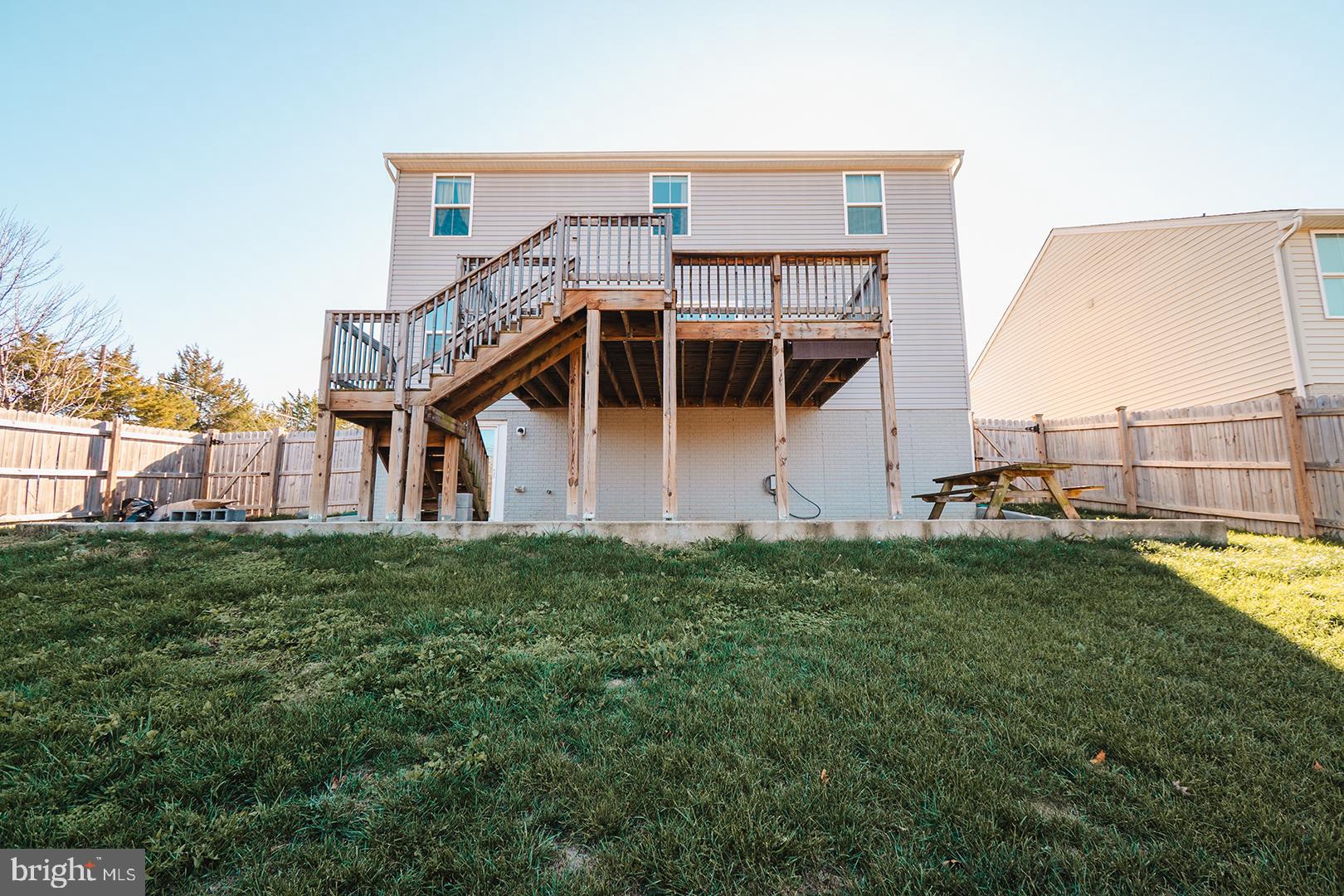 THE VILLAGE AT MIDDLETOWN - Residential