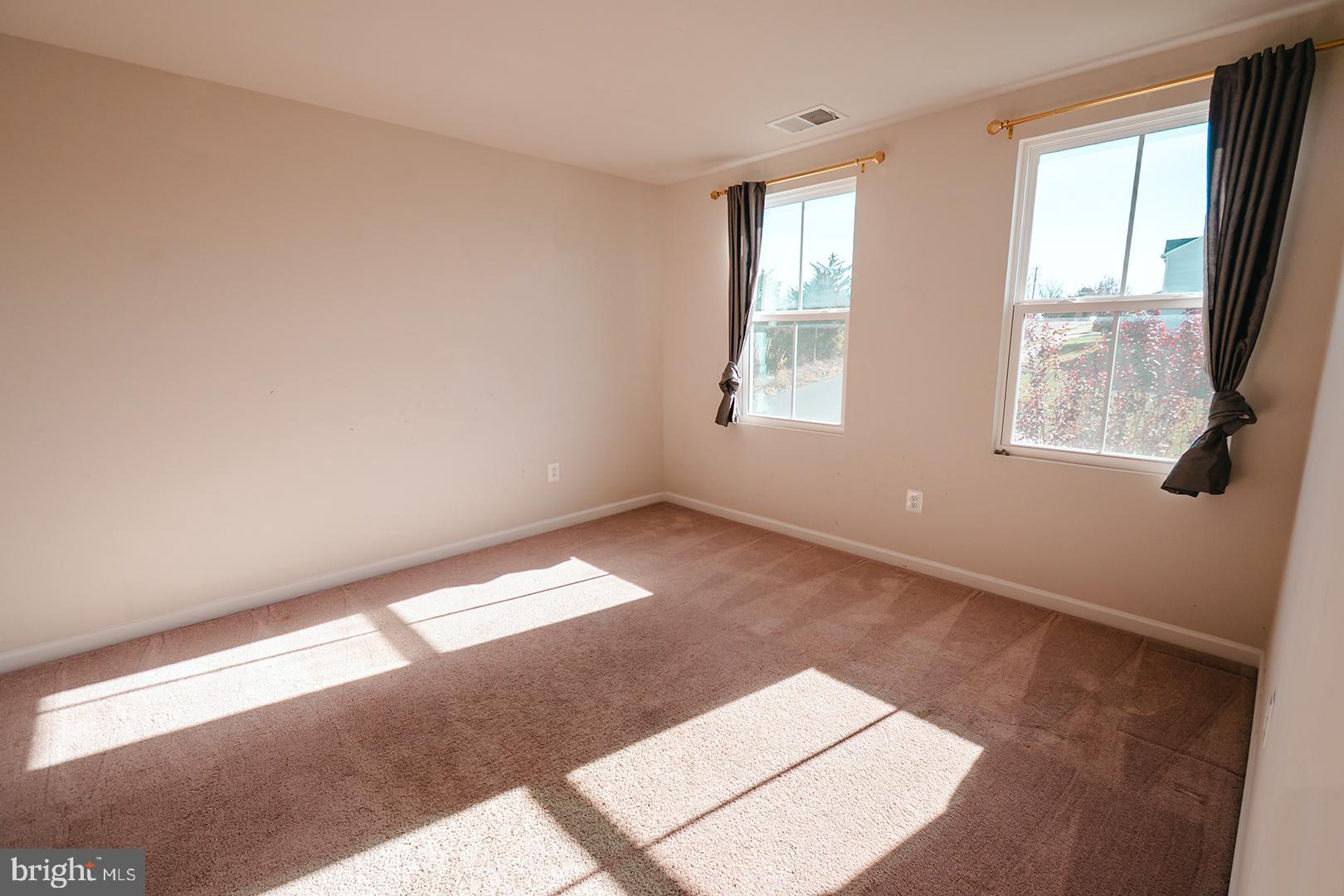 THE VILLAGE AT MIDDLETOWN - Residential