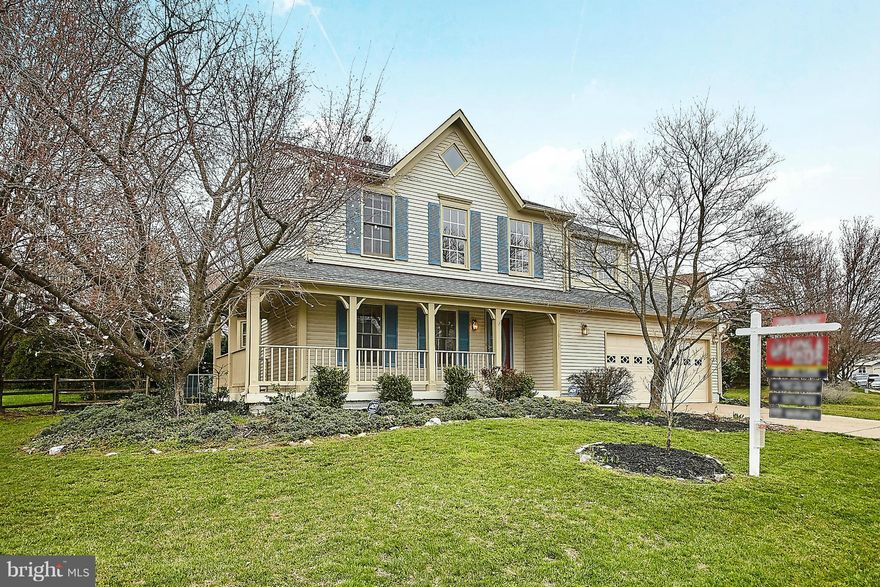 New Carpet & fresh paint in this Wellington colonial. Vaulted ceiling in MBR + 3 large BRs. Custom wallpaper & blinds/shades throughout. HWs on main level. New carpet in LR, all BRs & Bsmt. BR level laundry. Walk-up bsmt w/full BA! SS Appliances in Kit. Fenced corner lot. Brick patio. HVAC replaced 2013. Close to VRE. Great community w/pool, tennis courts, walking trails. Home Warranty Included.