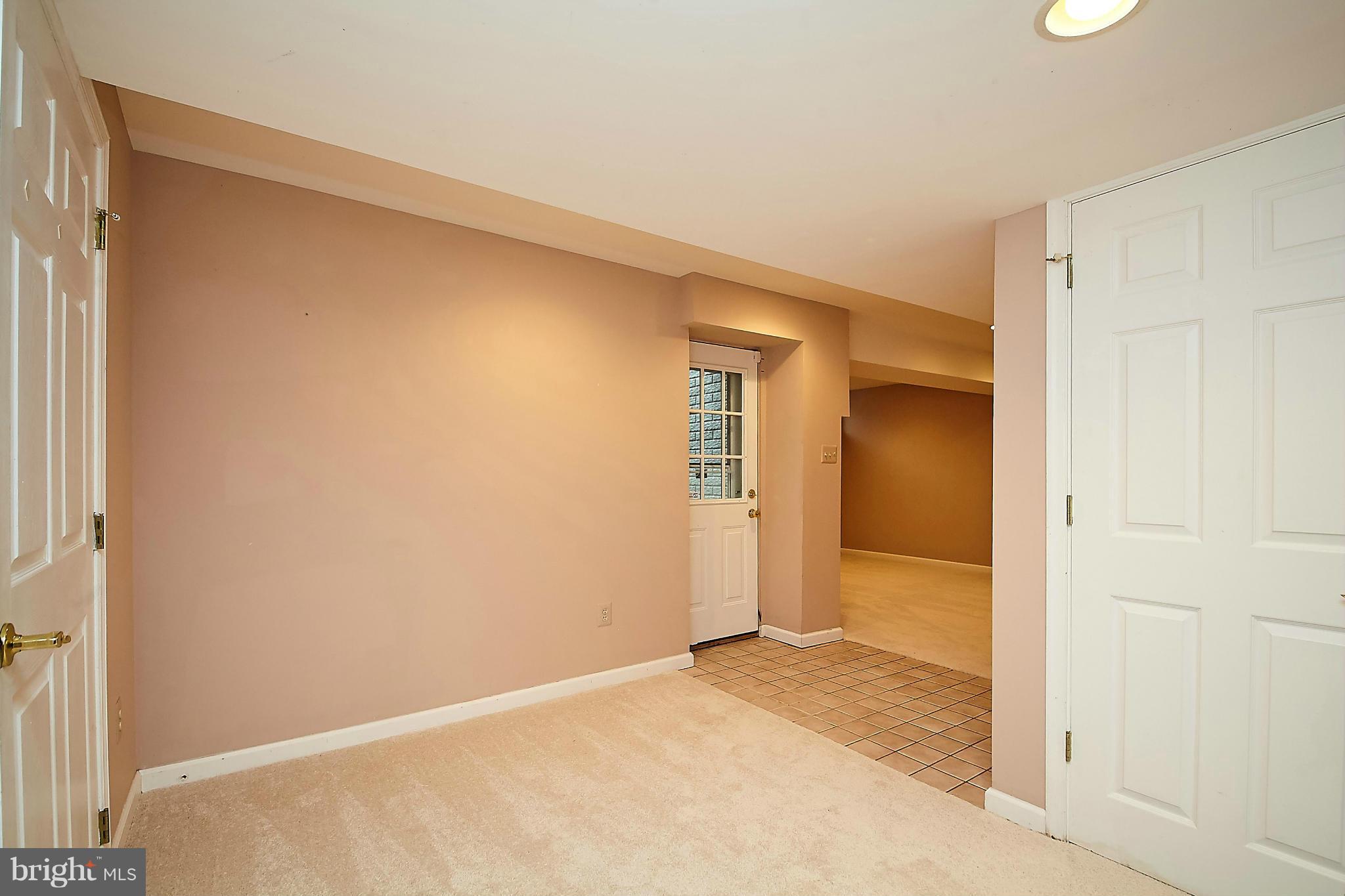 WELLINGTON - Residential