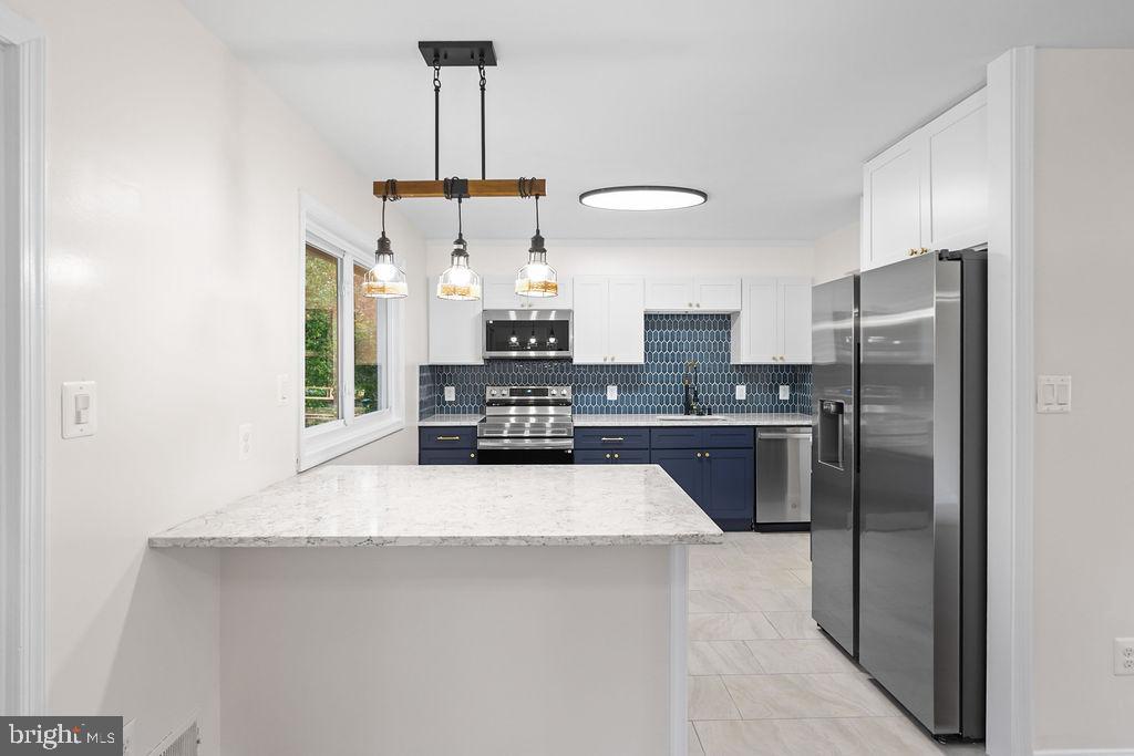 BOXWOOD VILLAGE - Residential