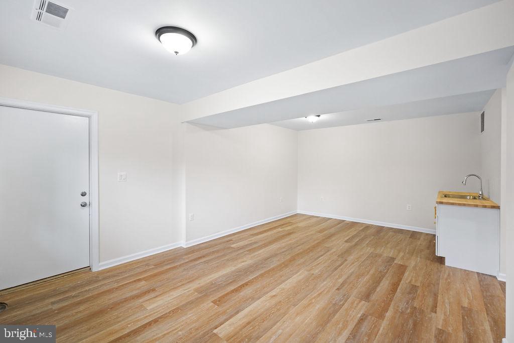 BOXWOOD VILLAGE - Residential